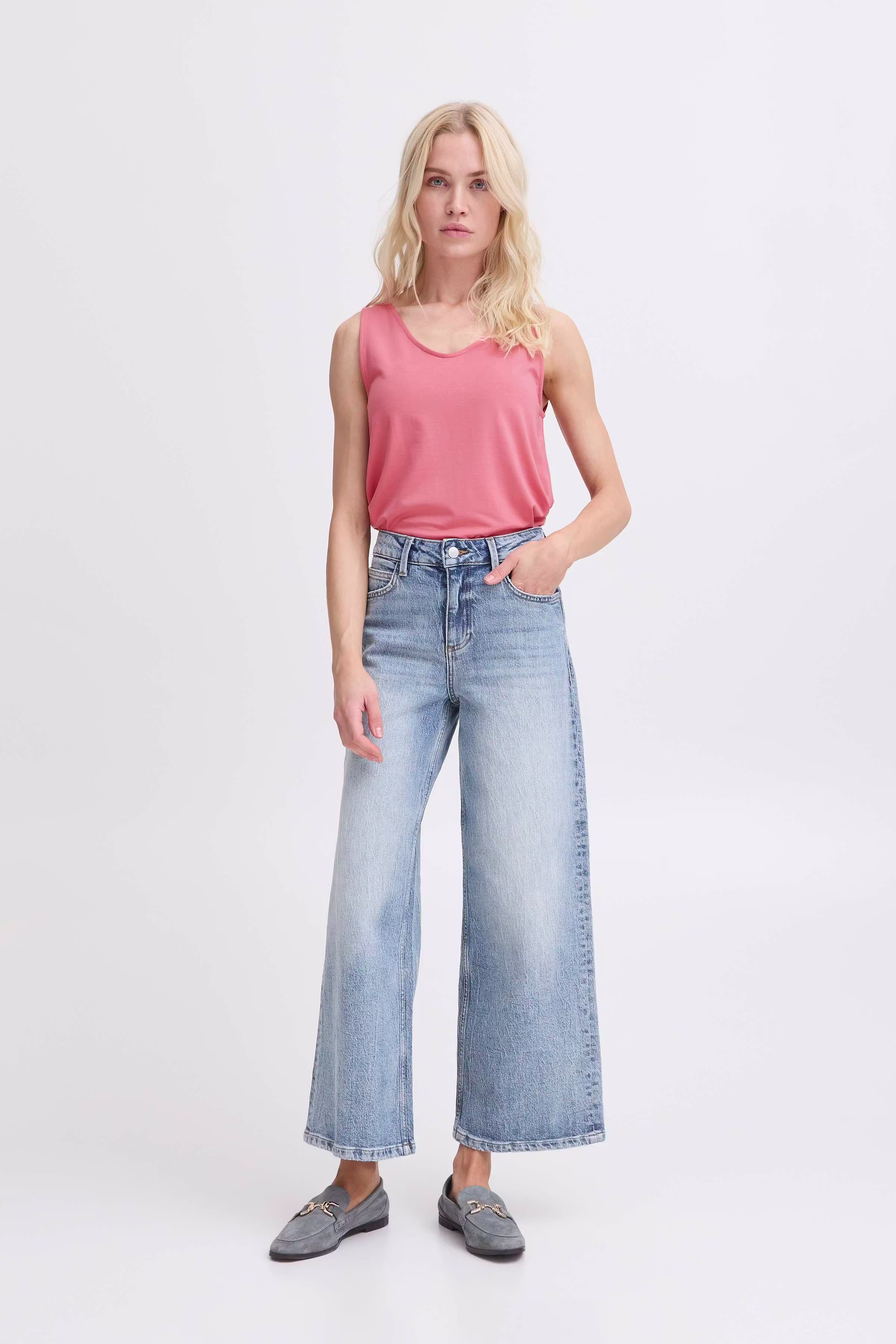 BYREXIMA Top LOOKBOOK FRONT 20806231-171927