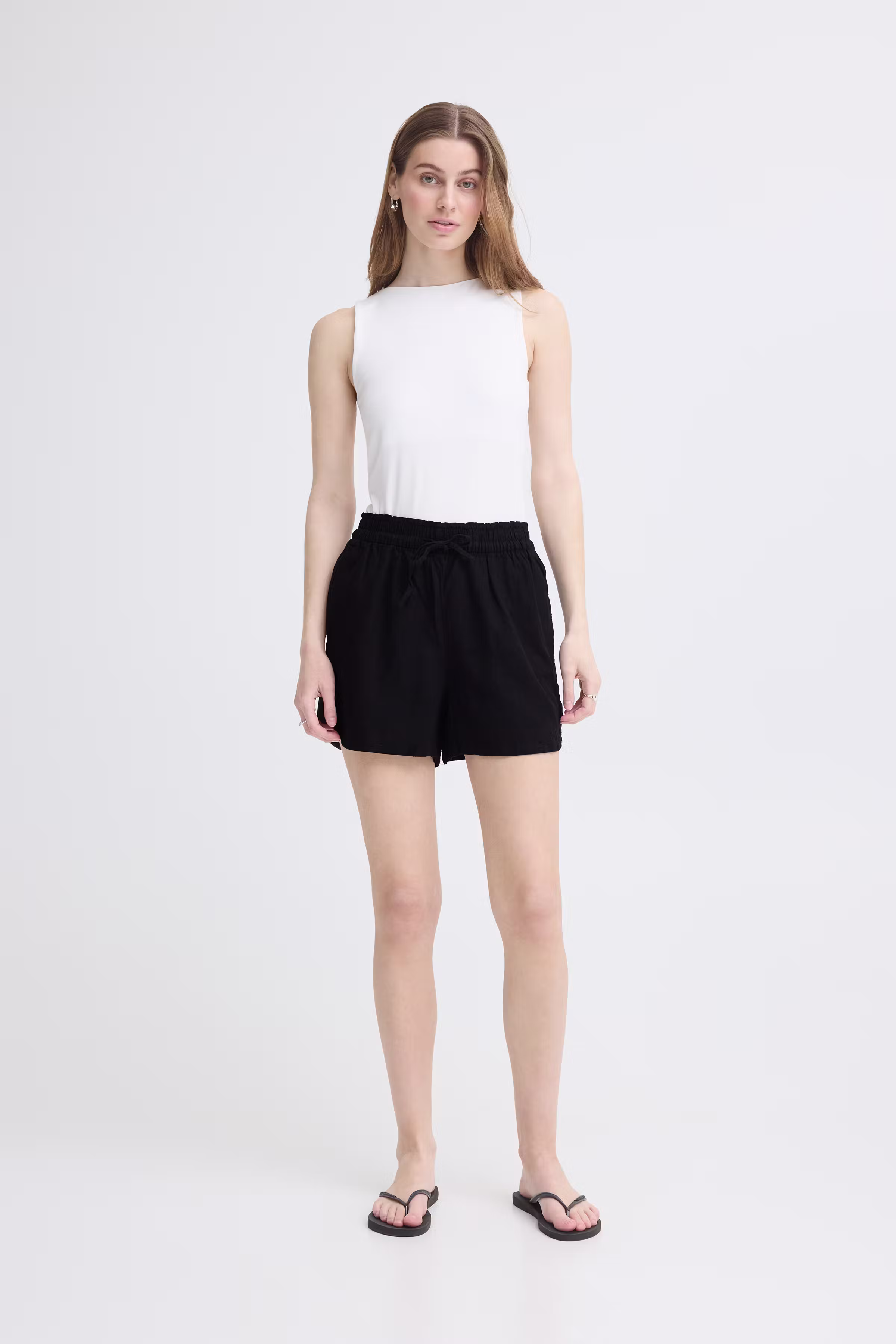 IHLINNO Shorts LOOKBOOK FRONT 20125600-194008