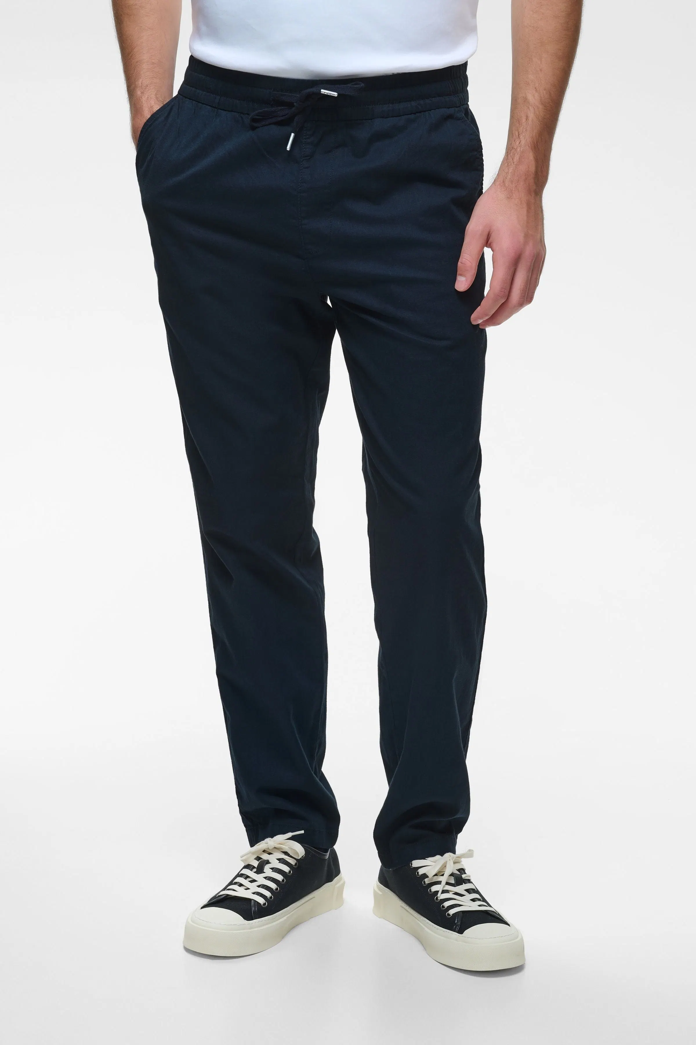 MAbarton linnenbroeken LOOKBOOK FRONT 30206031-194011
