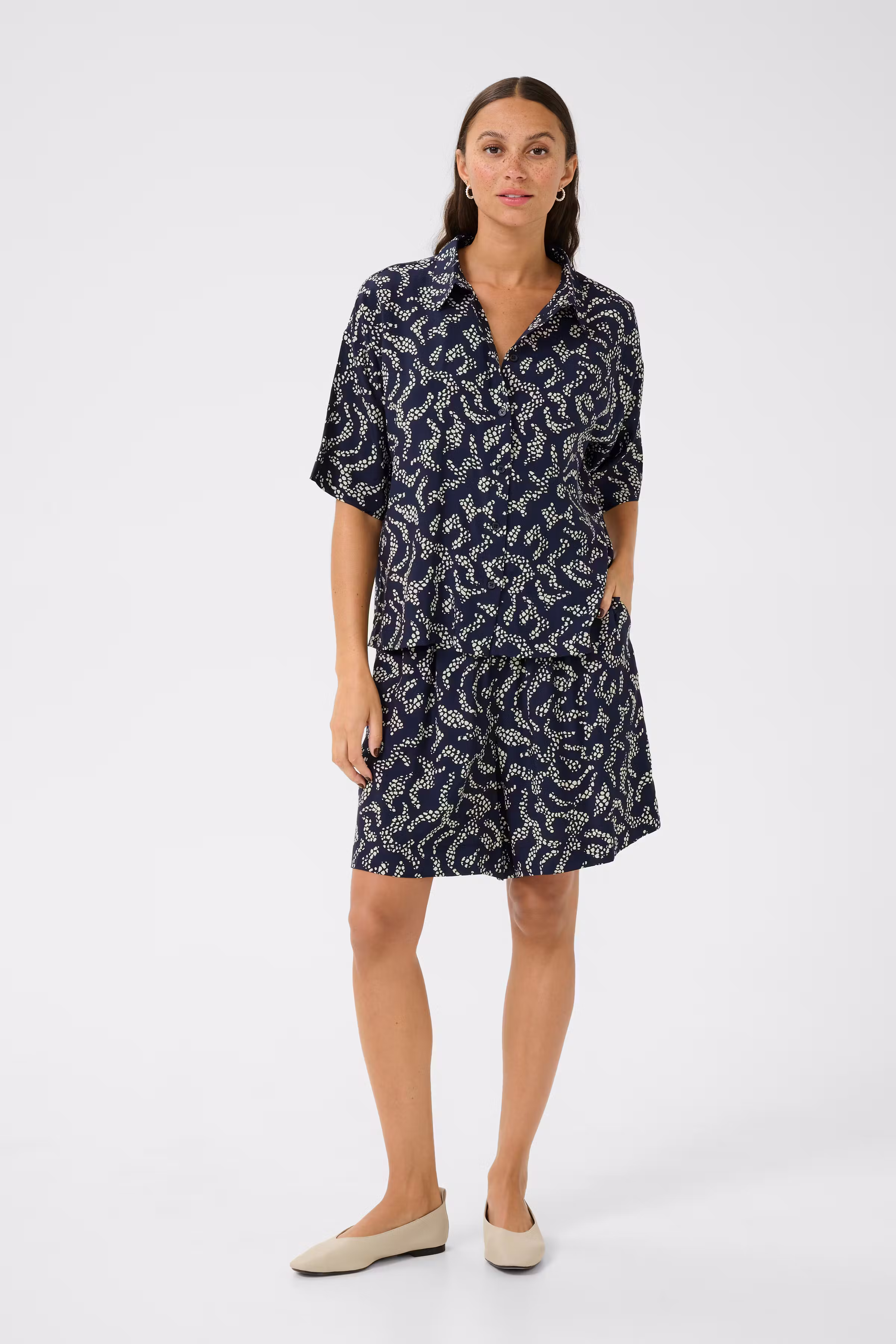 KAbarton Shorts LOOKBOOK FRONT 10509915-107419