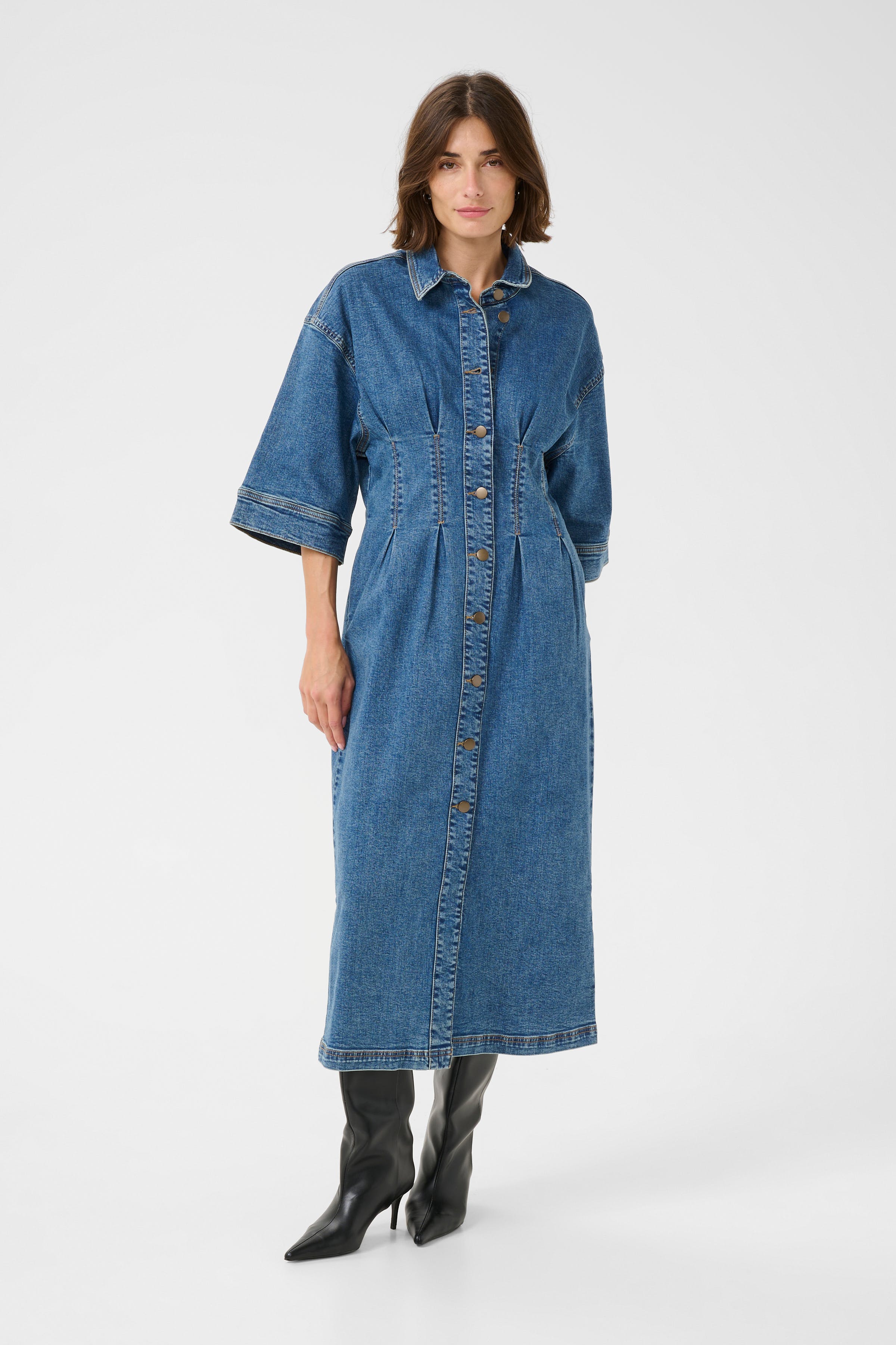 CUcyrine Jeansklänning LOOKBOOK FRONT 50111986-107026