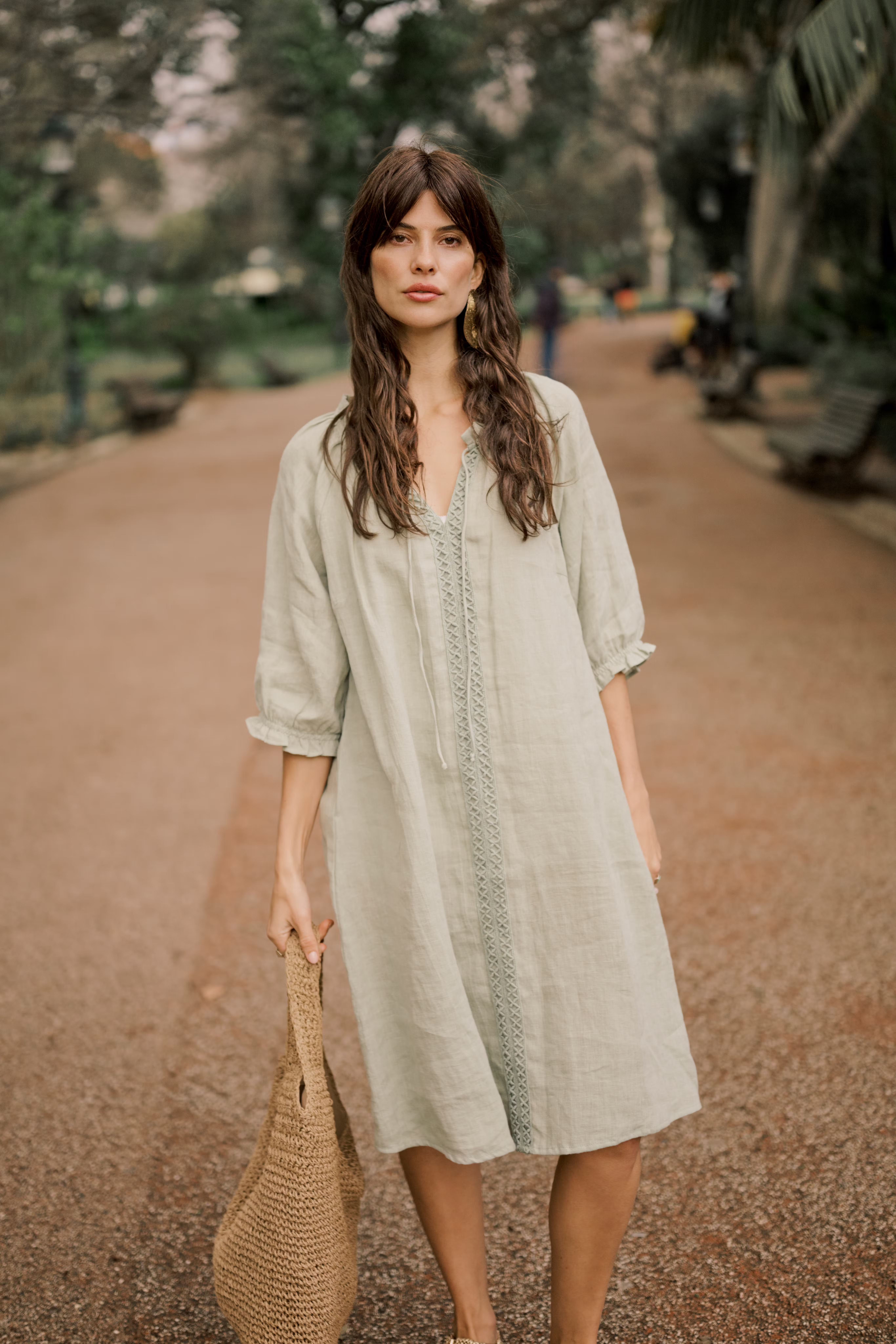 CRBellis Linen dress LOCATION NONE 10613470-160213