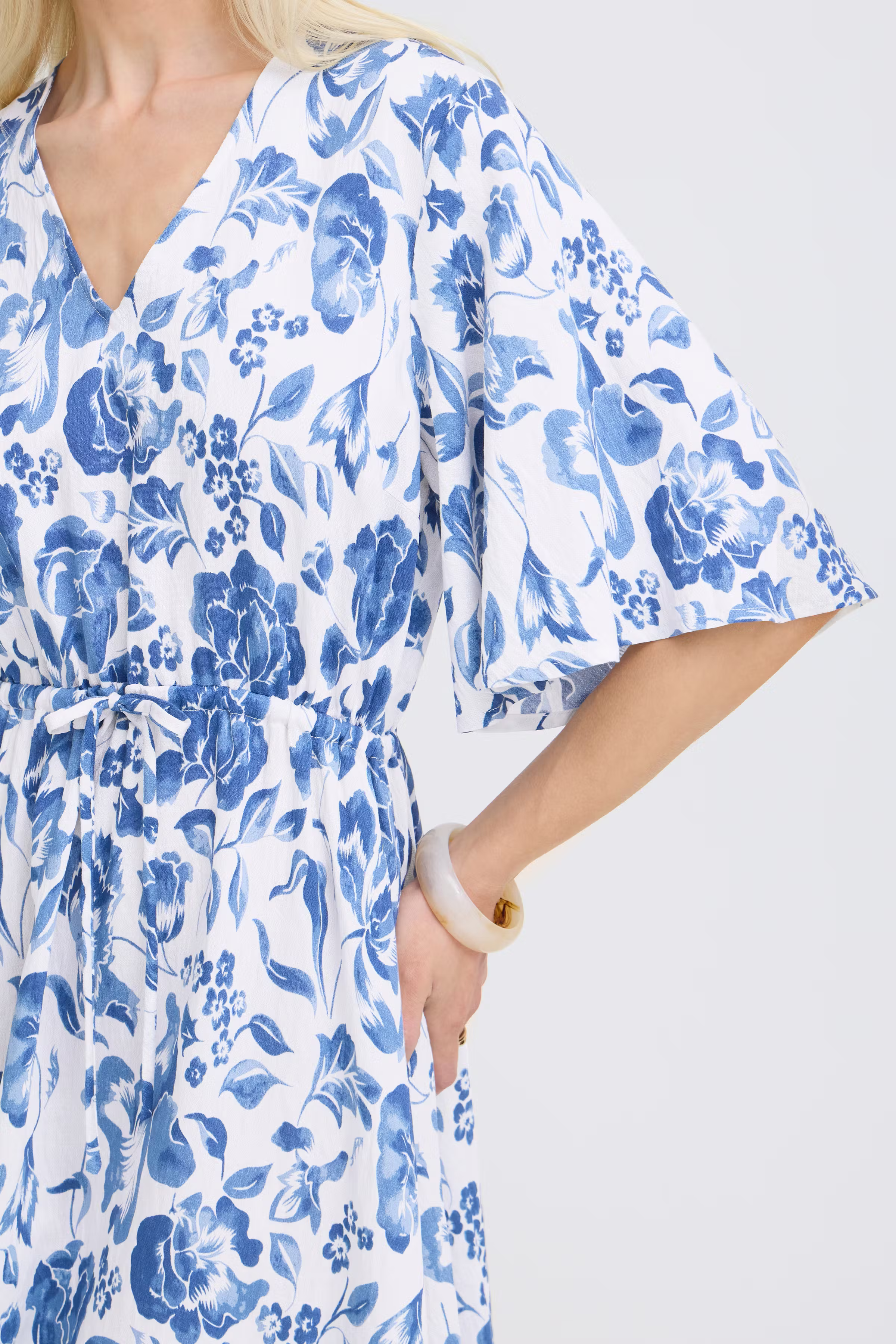 BYILIAN Kjole LOOKBOOK DETAIL 20819701-900014158