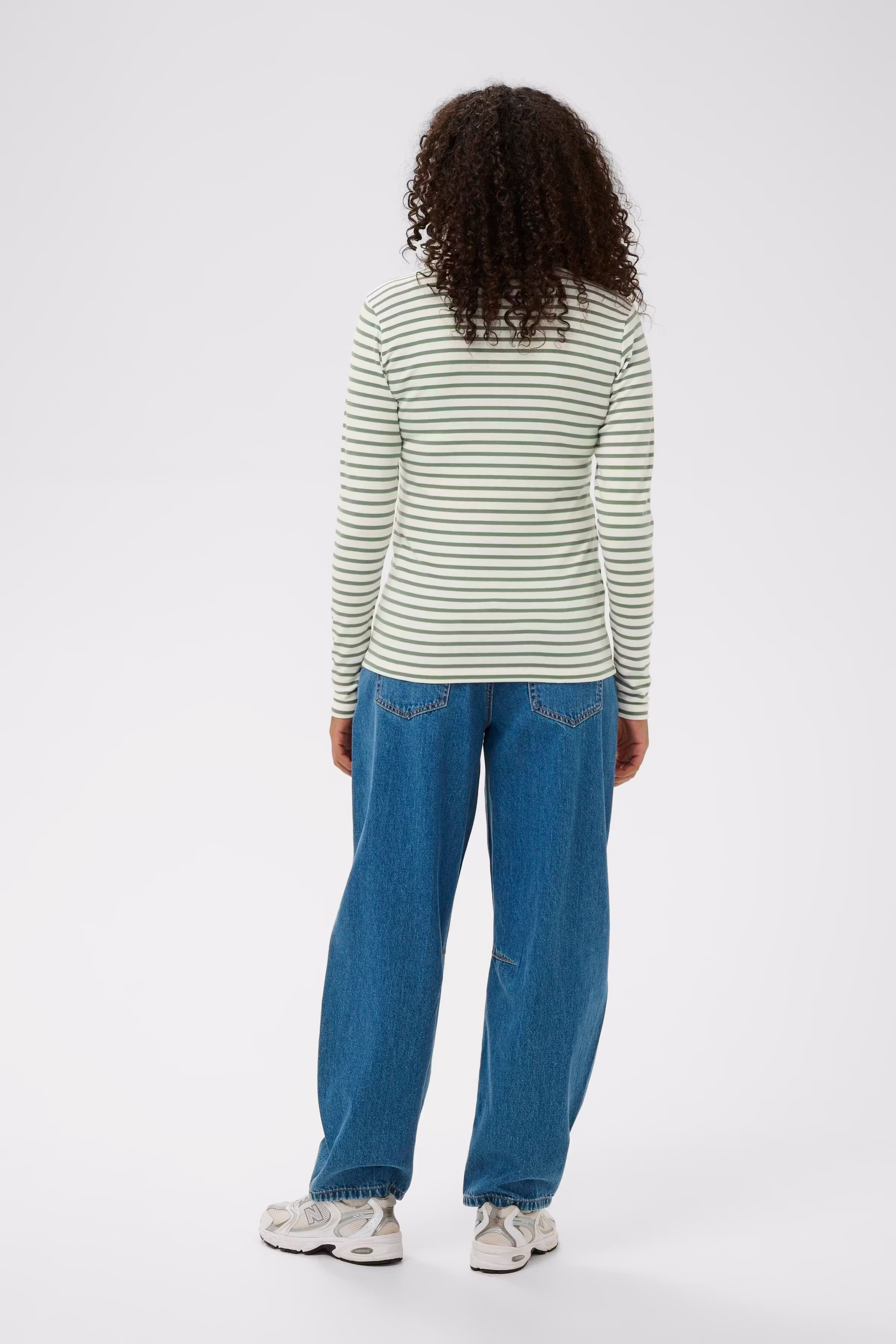 KALiddy T-shirt LOOKBOOK BACK 10502821-108941