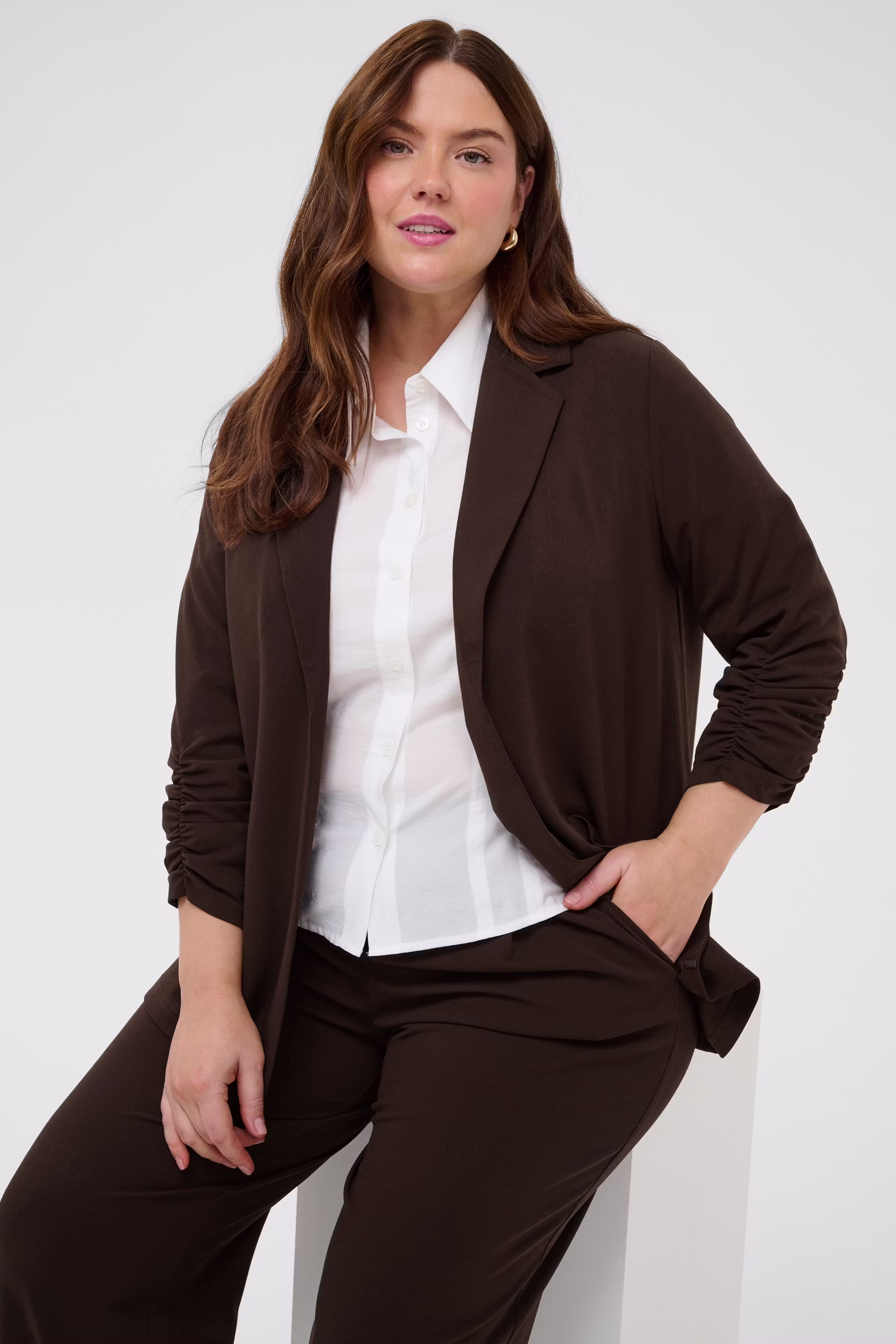 KCpheolo Blazer LOOKBOOK DETAIL 10584092-190915