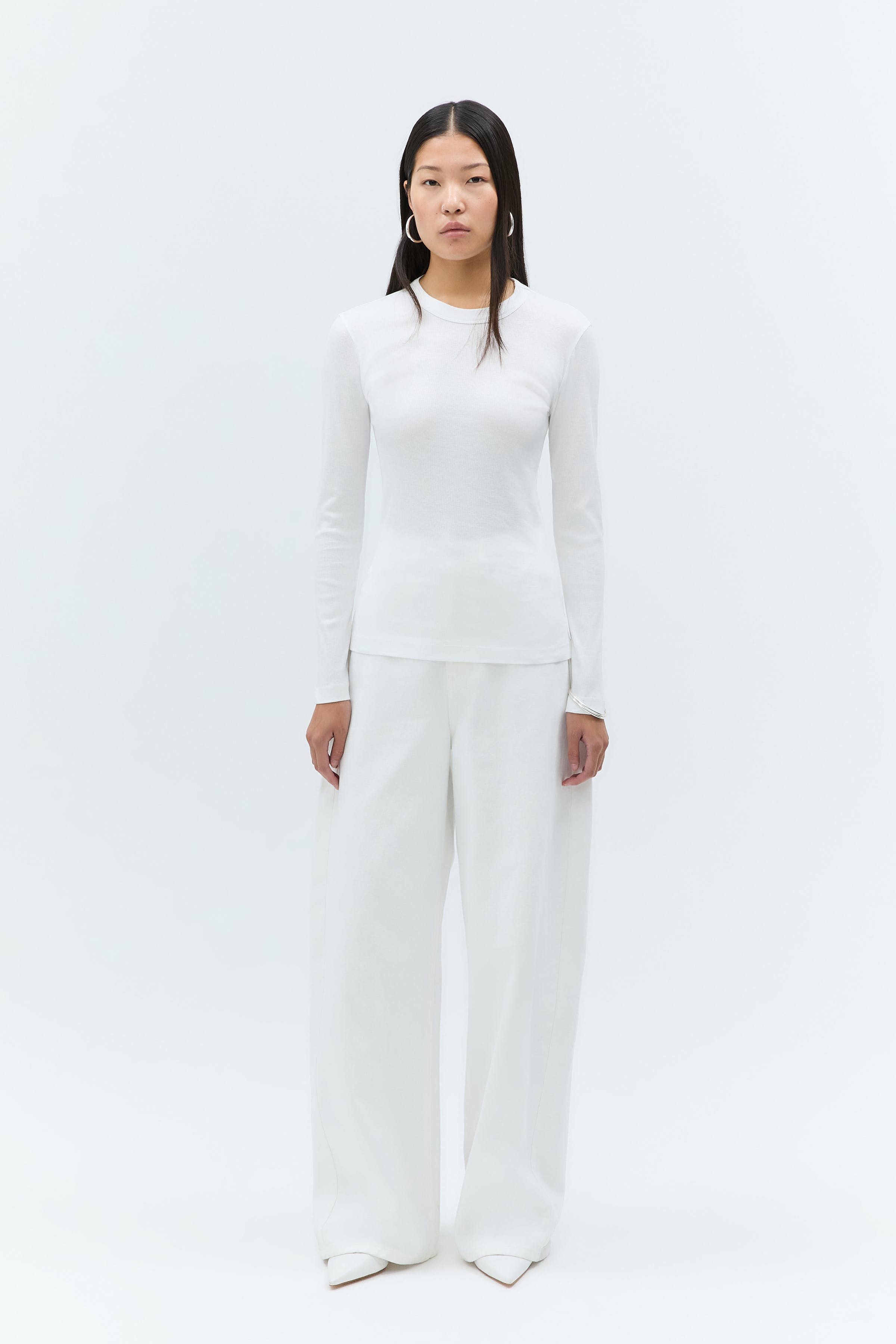IOKOLLINA T-shirt LOOKBOOK FRONT 30600544-WH001