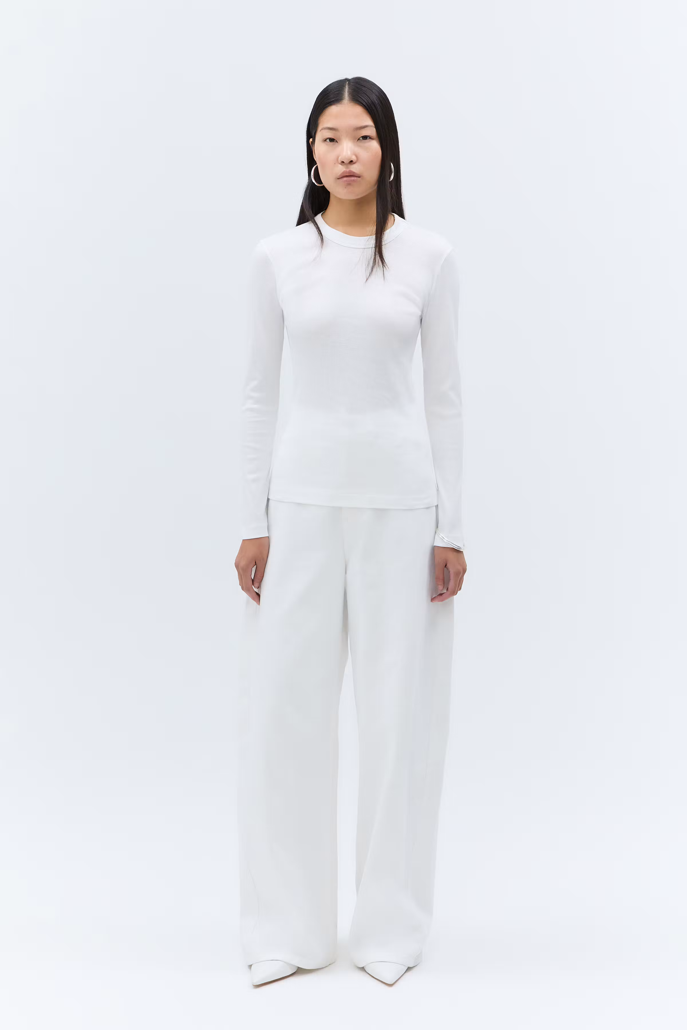 IOKOLLINA T-shirt LOOKBOOK FRONT 30600544-WH001