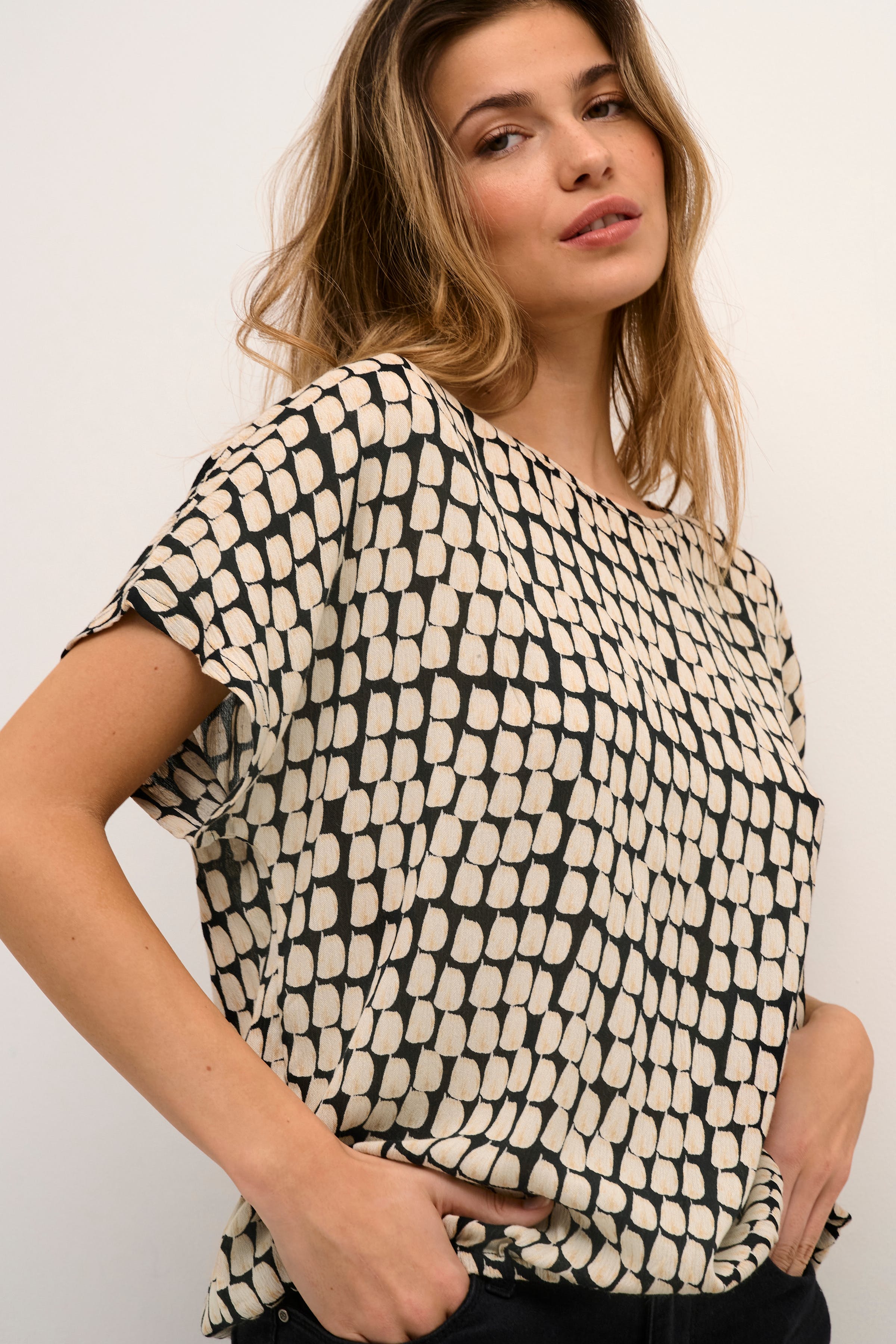 KAlokia Bluse LOOKBOOK DETAIL 10551852-103681