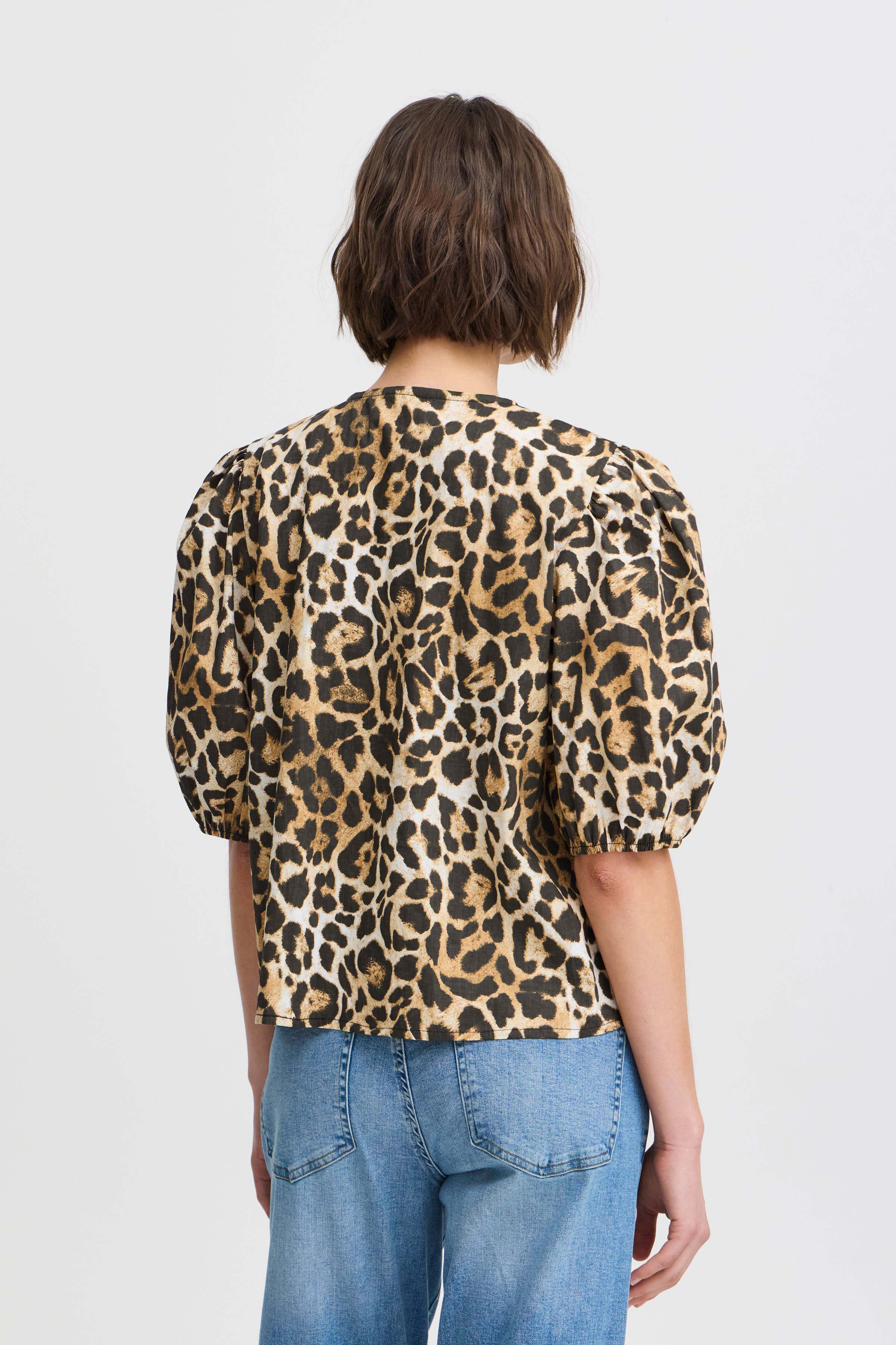 IXTAIANA Shirt LOOKBOOK BACK 20123257-202381