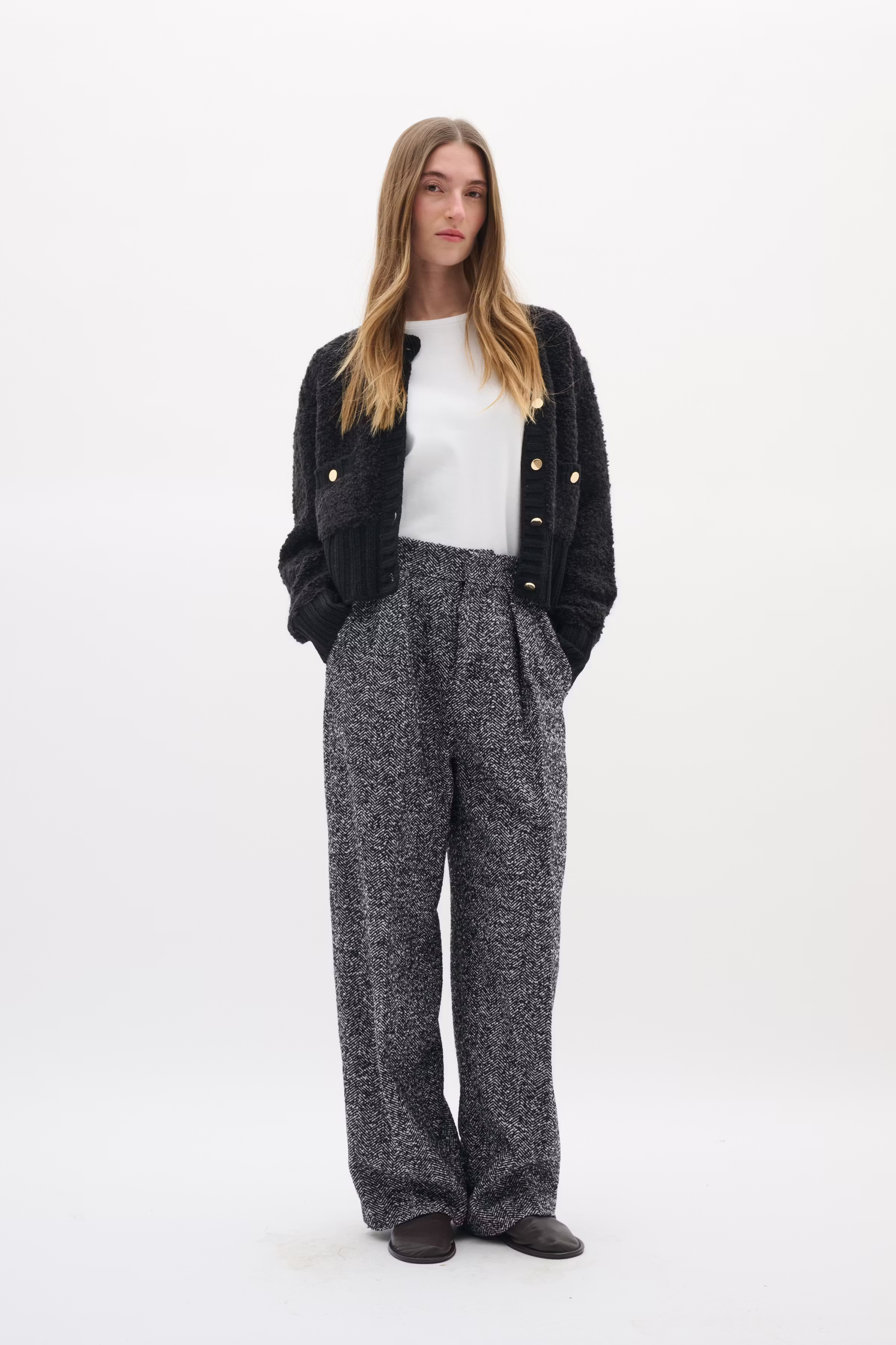 BryannyIW Trousers LOOKBOOK FRONT 30111010-300027