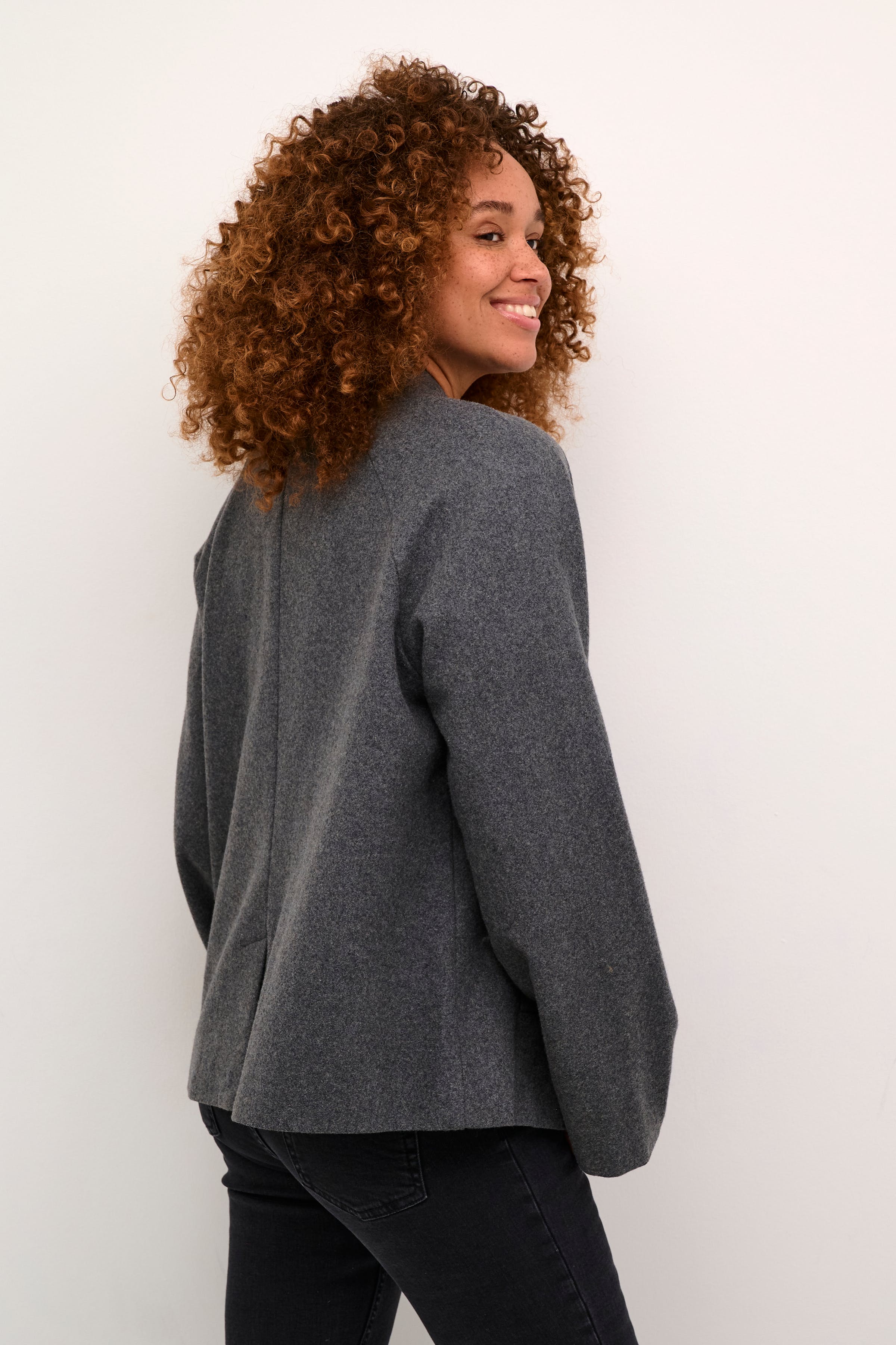 KAfanny Jacke LOOKBOOK BACK 10509485-100123