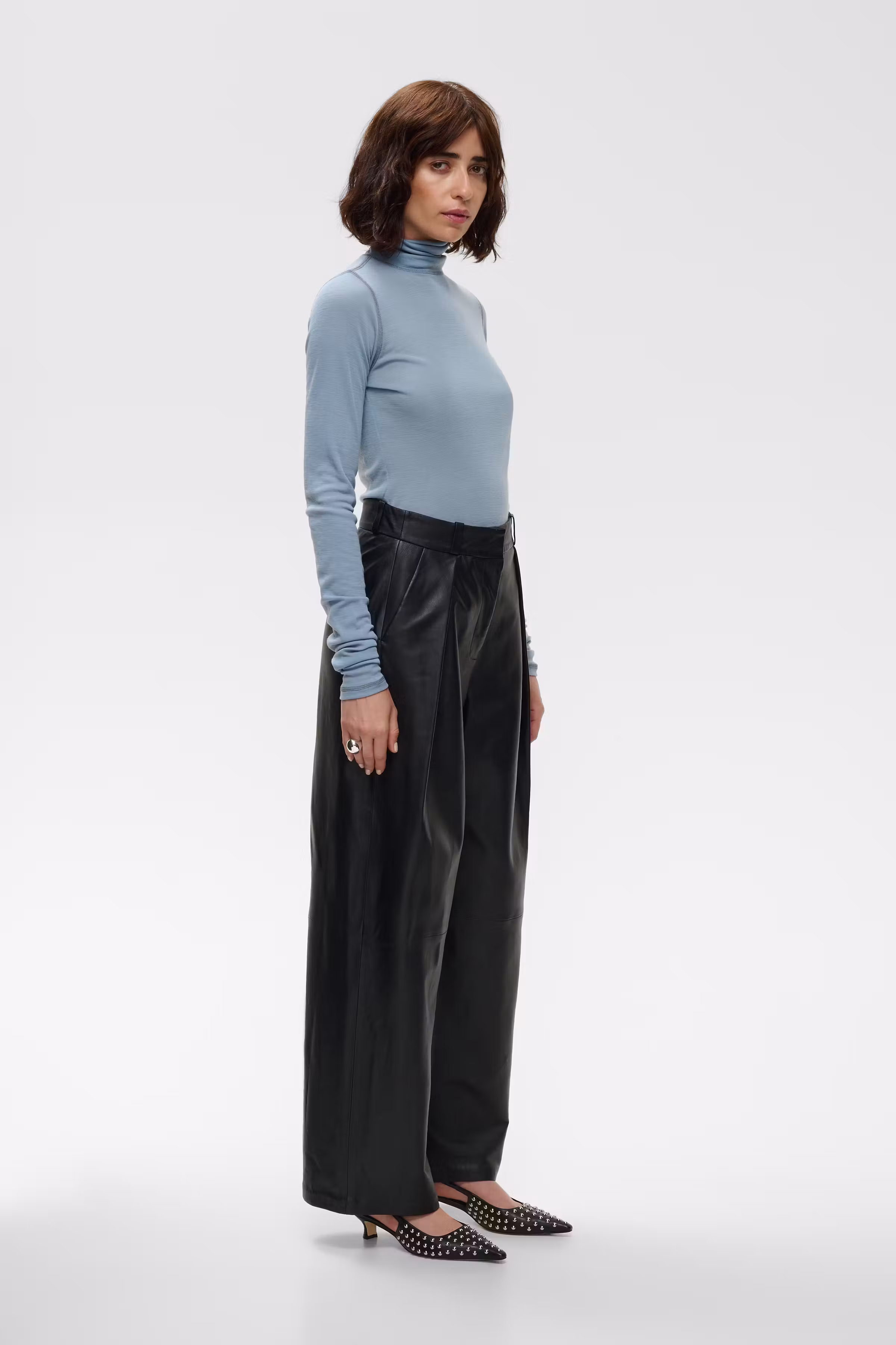 IOLORAINE Trousers LOOKBOOK FRONT 30600752-BK999
