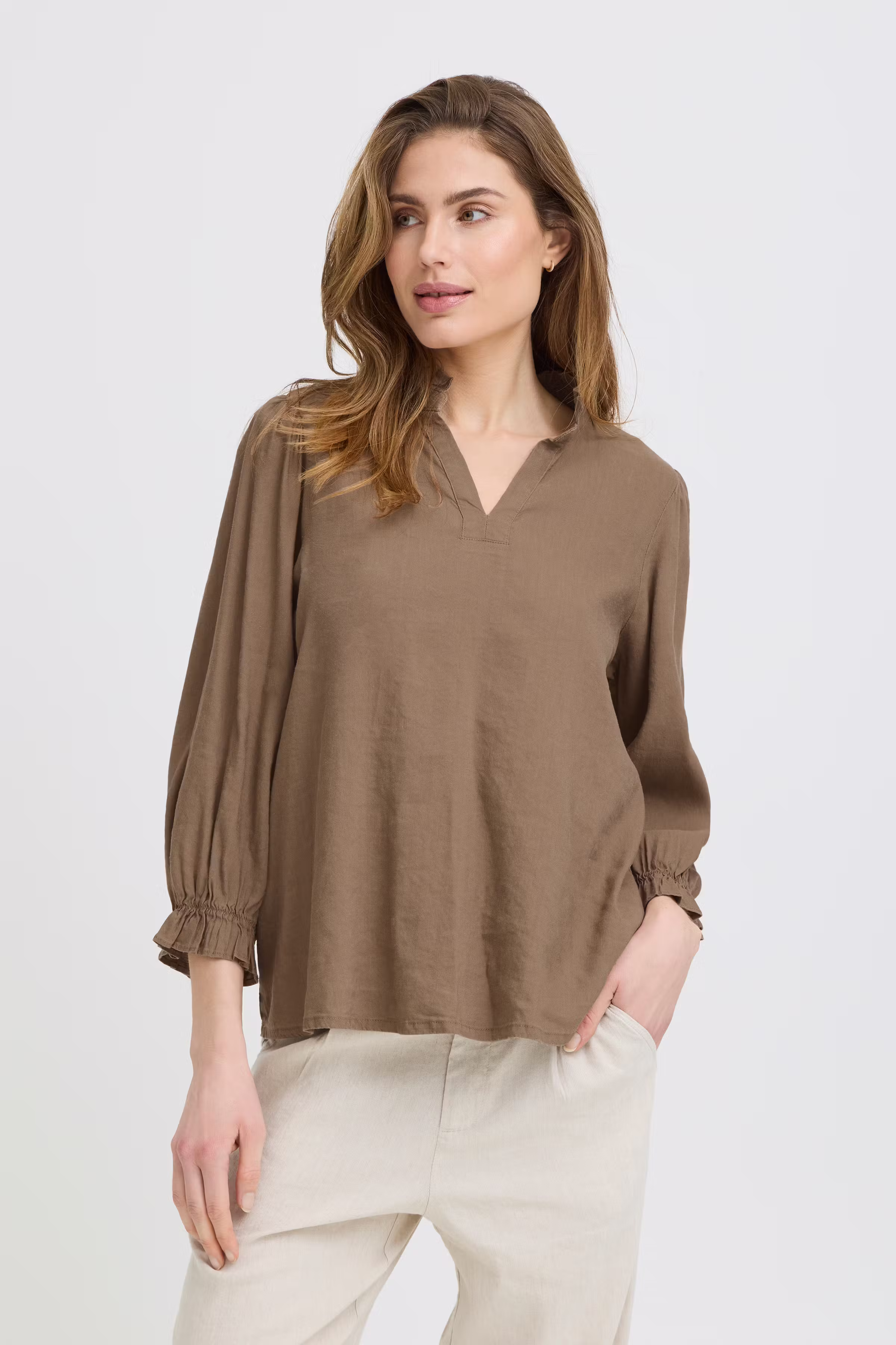 PZLUCA Blouse LOOKBOOK FRONT 50210428-181112