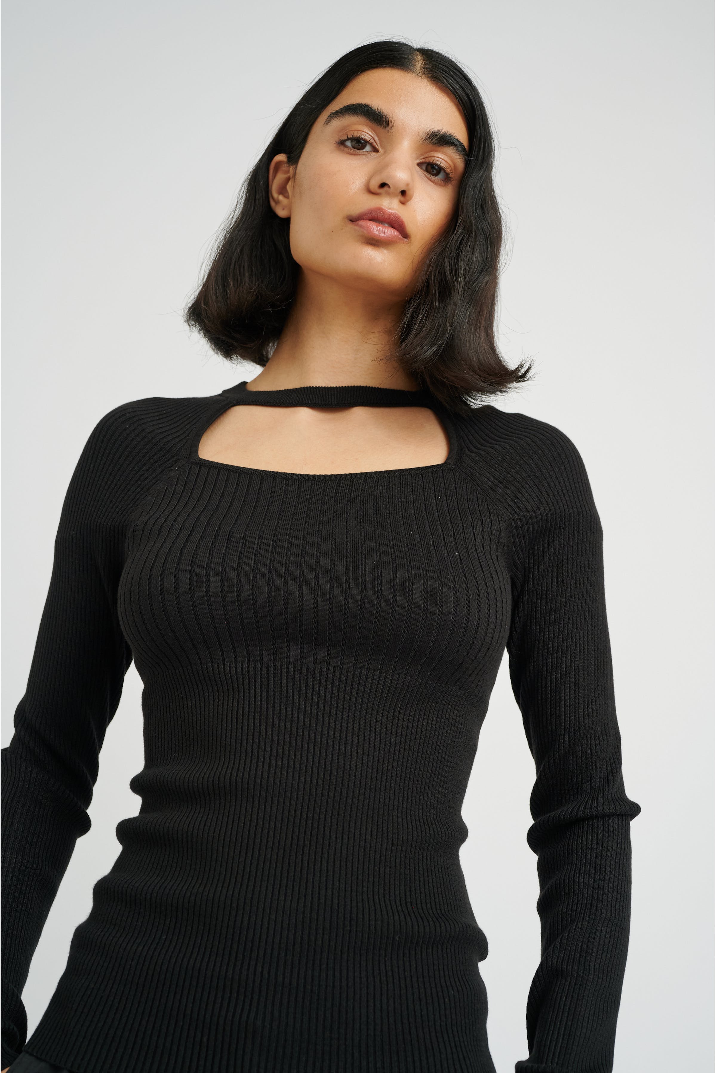 AloraIW Pullover LOOKBOOK DETAIL 30108097-194008