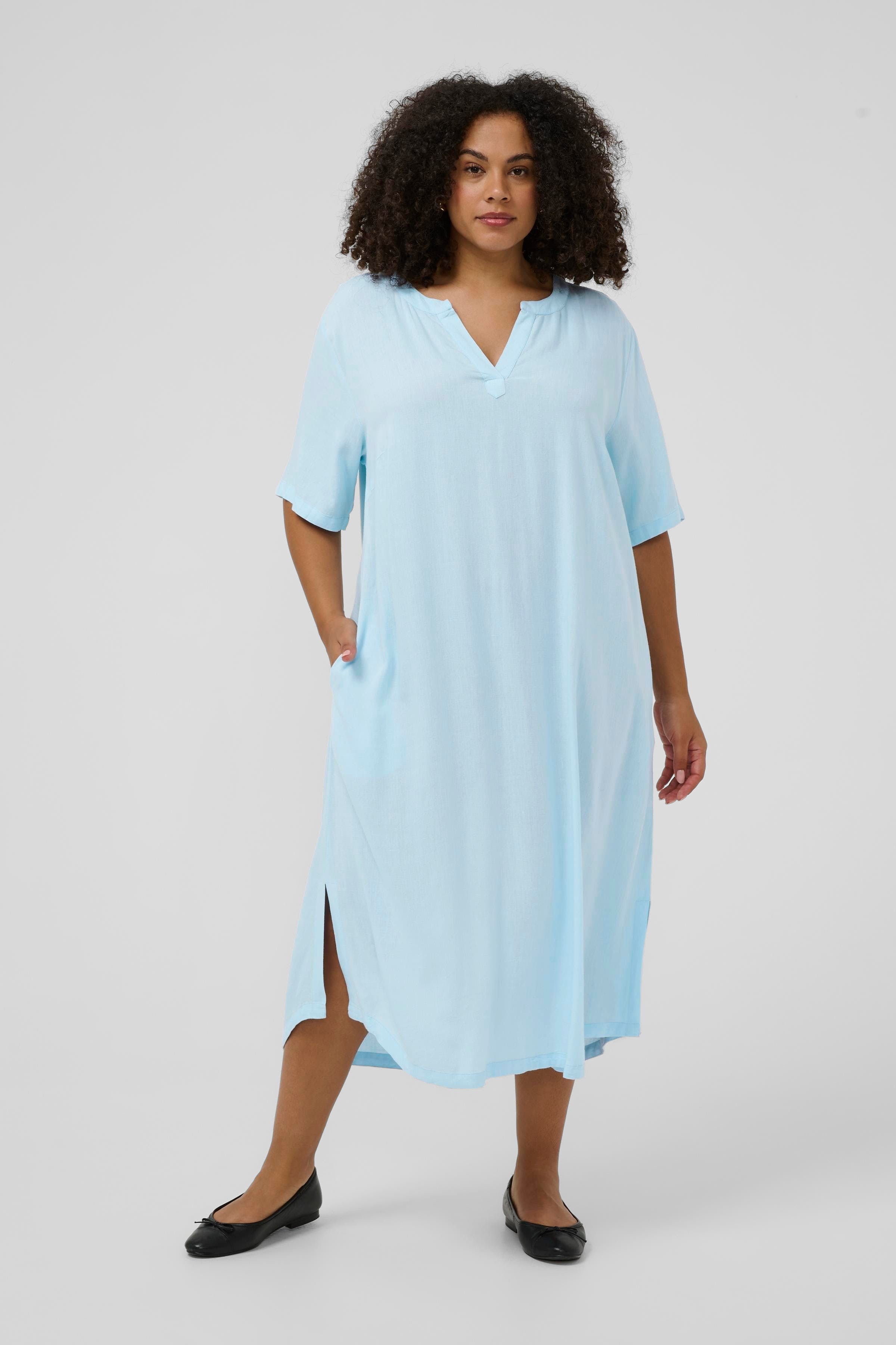 KCmille Dress LOOKBOOK FRONT 10582218-144005