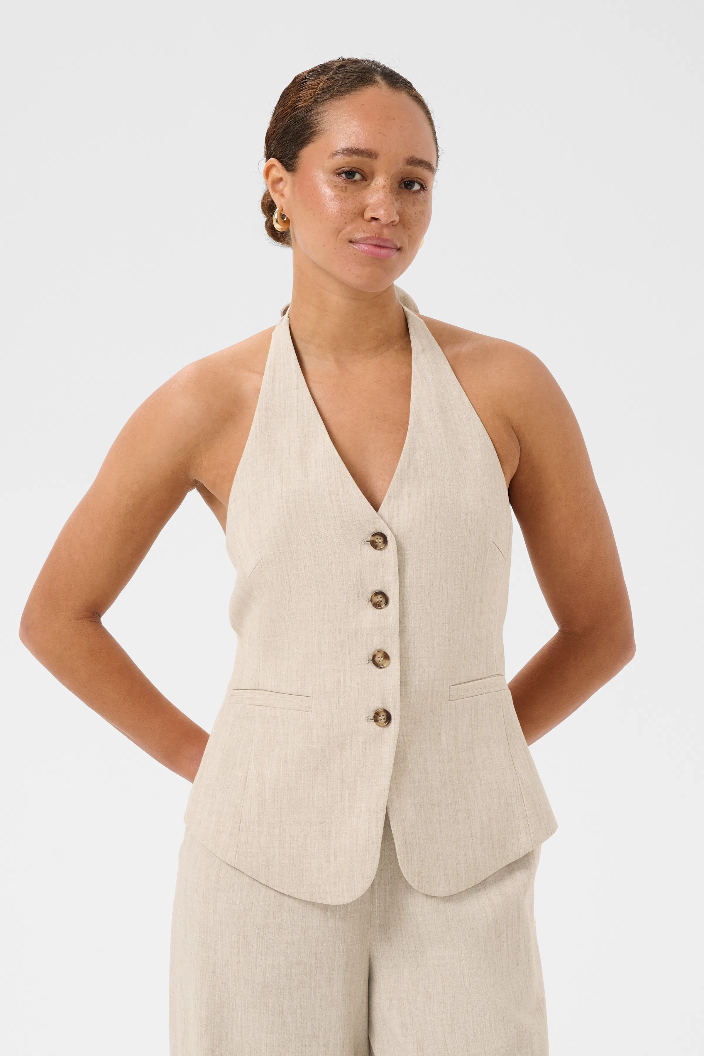 KAomila Väst LOOKBOOK FRONT 10511932-1513051