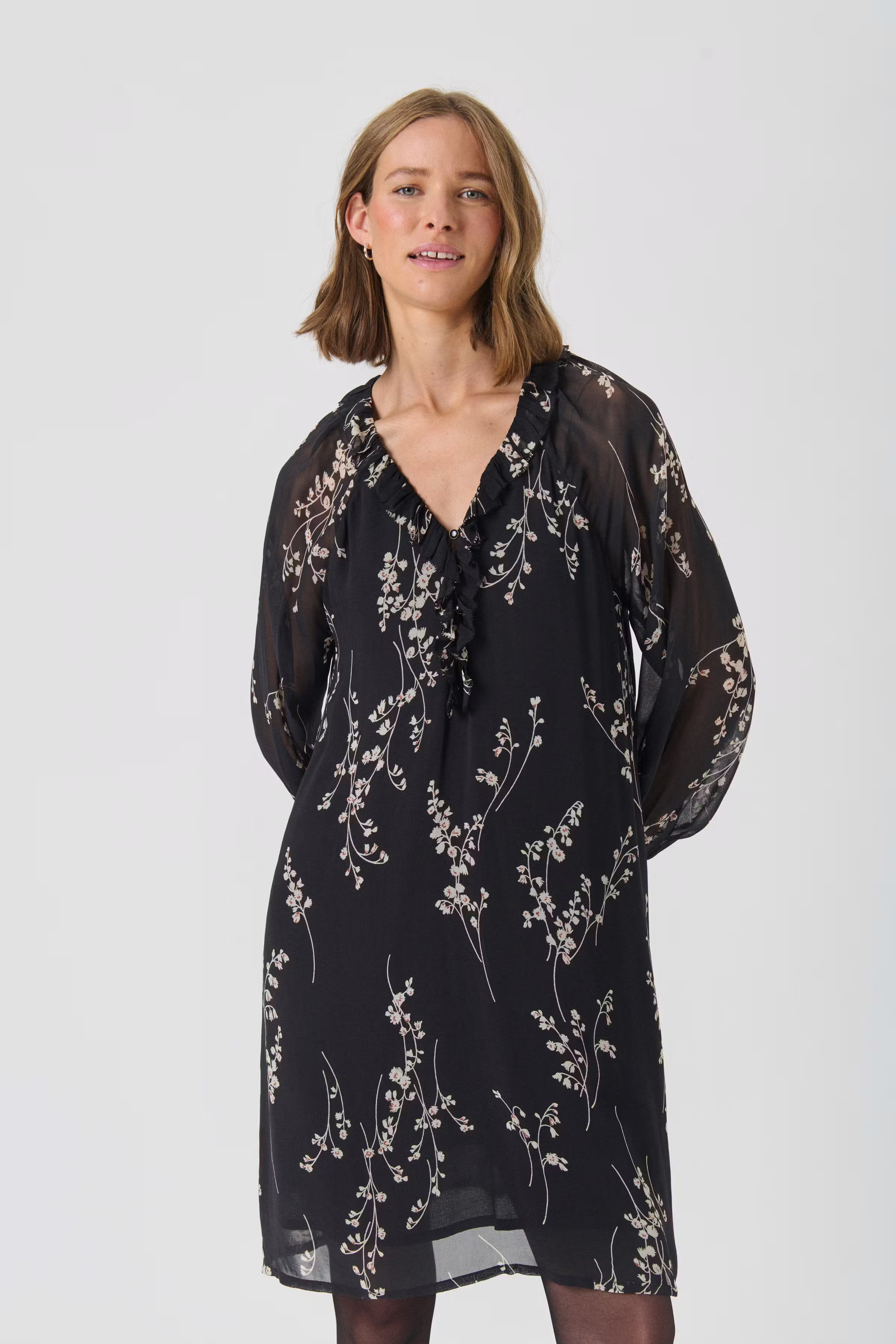 UrmaPW Kleid LOOKBOOK FRONT 30310138-304387