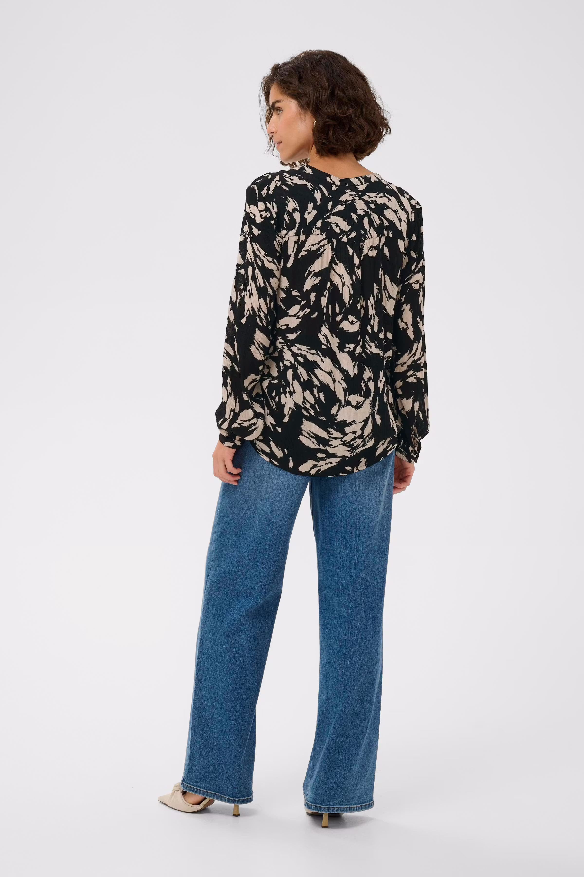 KApollie Bluse LOOKBOOK BACK 10509535-108751