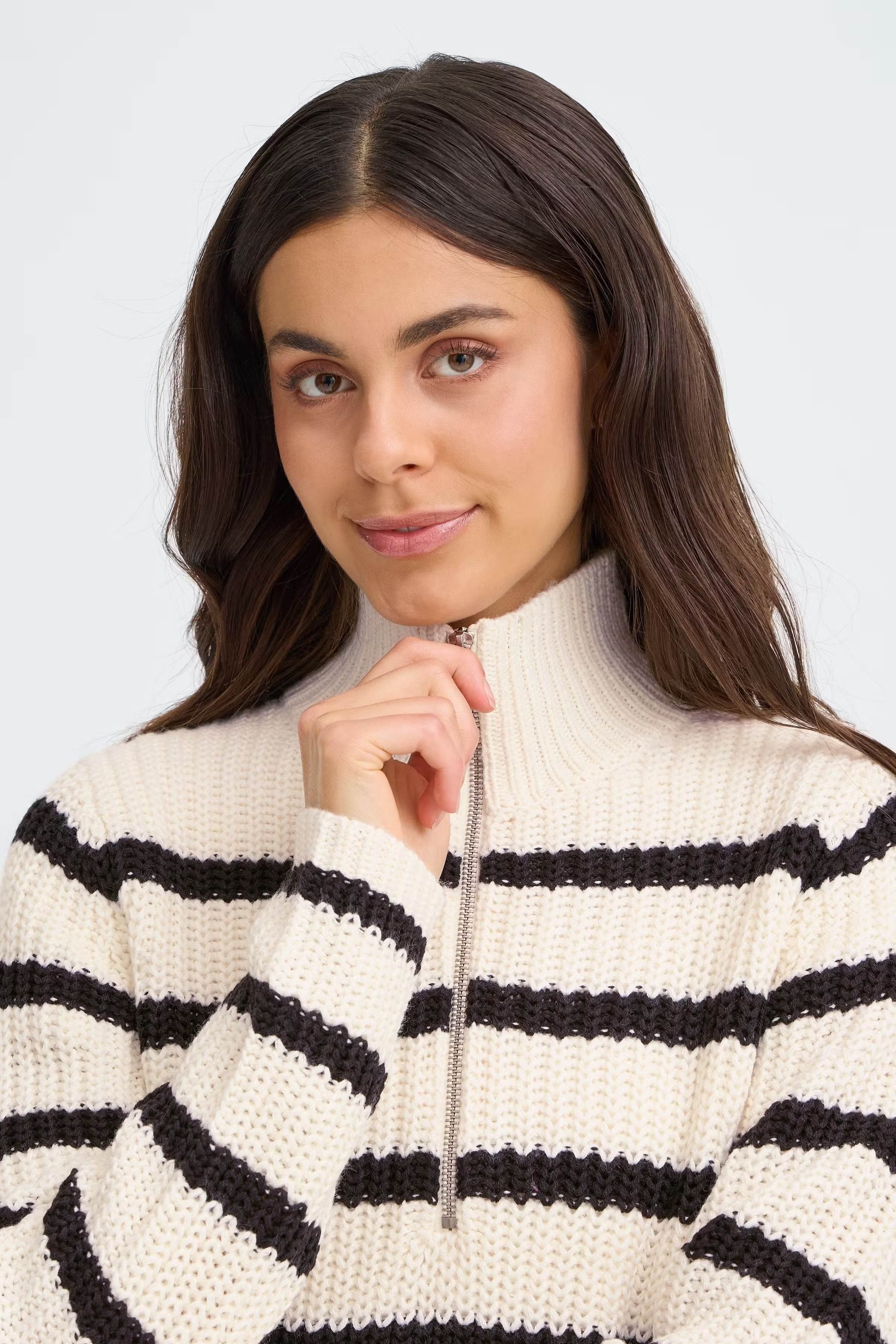 FRKAMIA Pullover LOOKBOOK DETAIL 20616357-205651