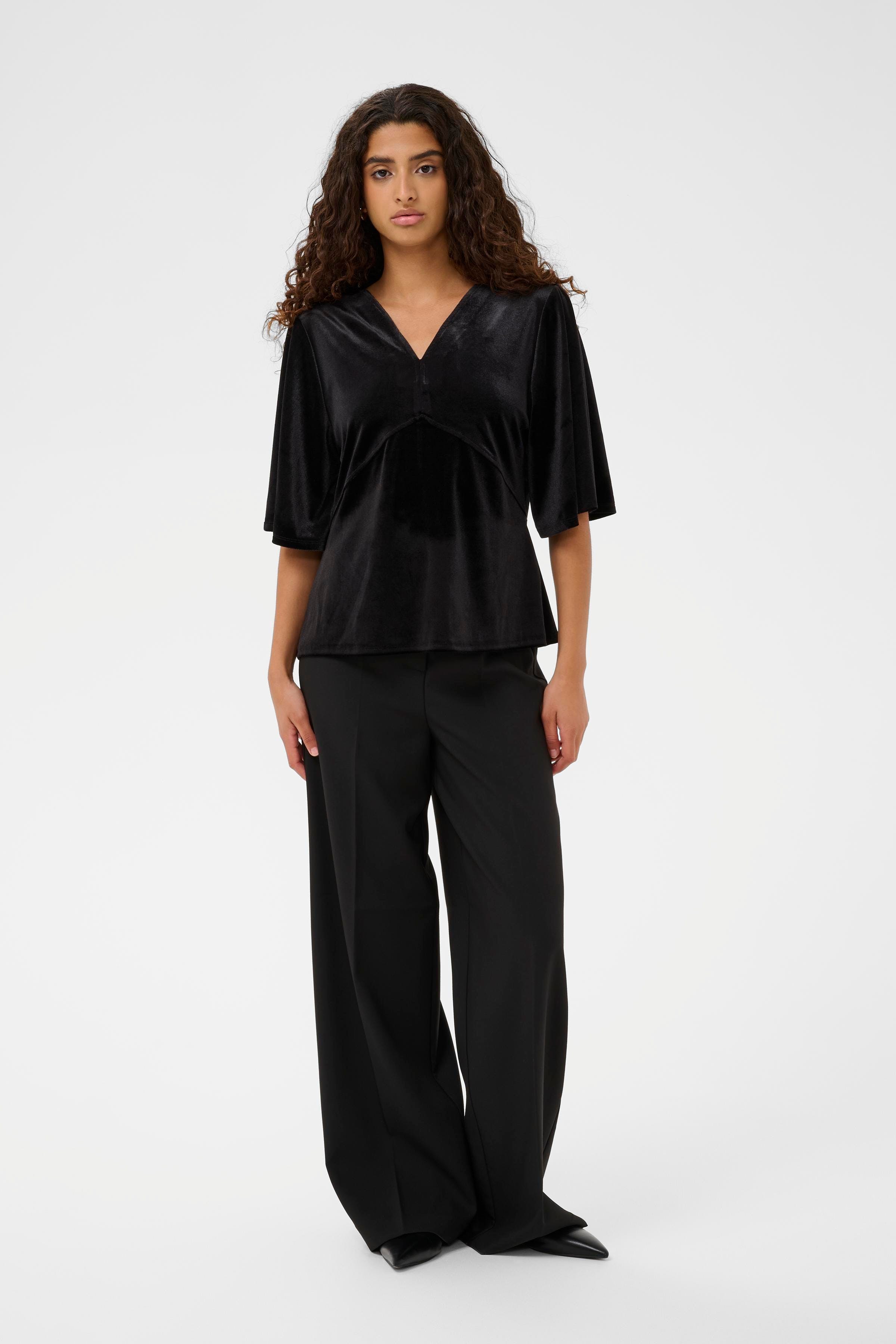 SLVelera Blouse LOOKBOOK FRONT 30408842-194008