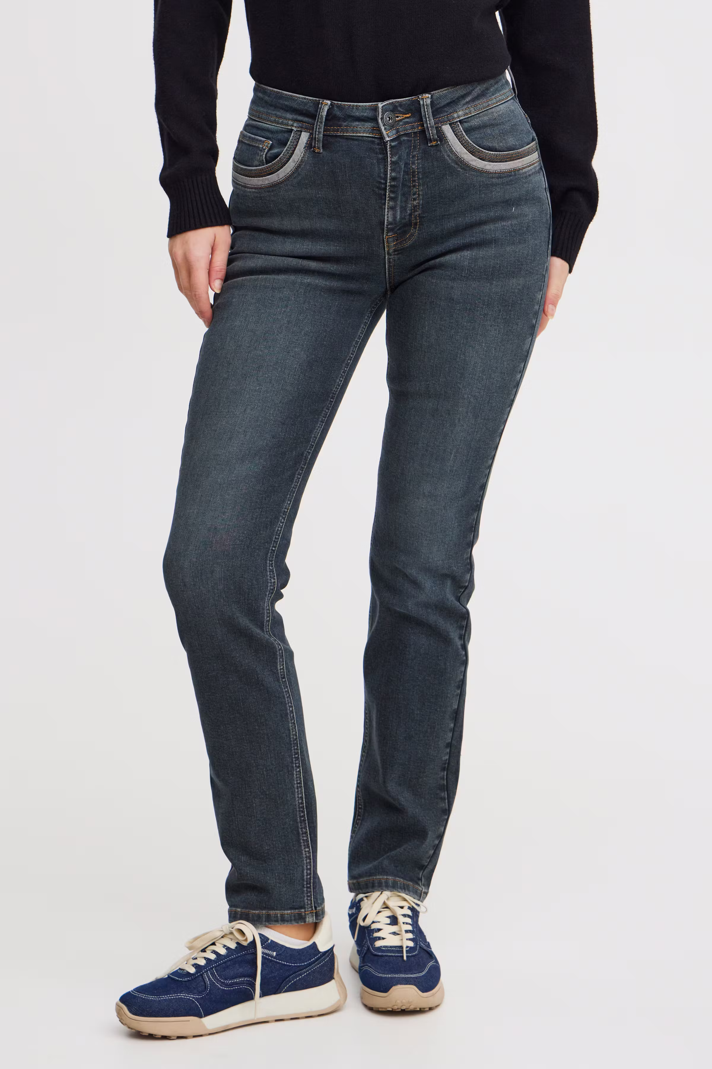 PZCRISSI HW Medium Straight Leg LOOKBOOK FRONT 50208408-202936