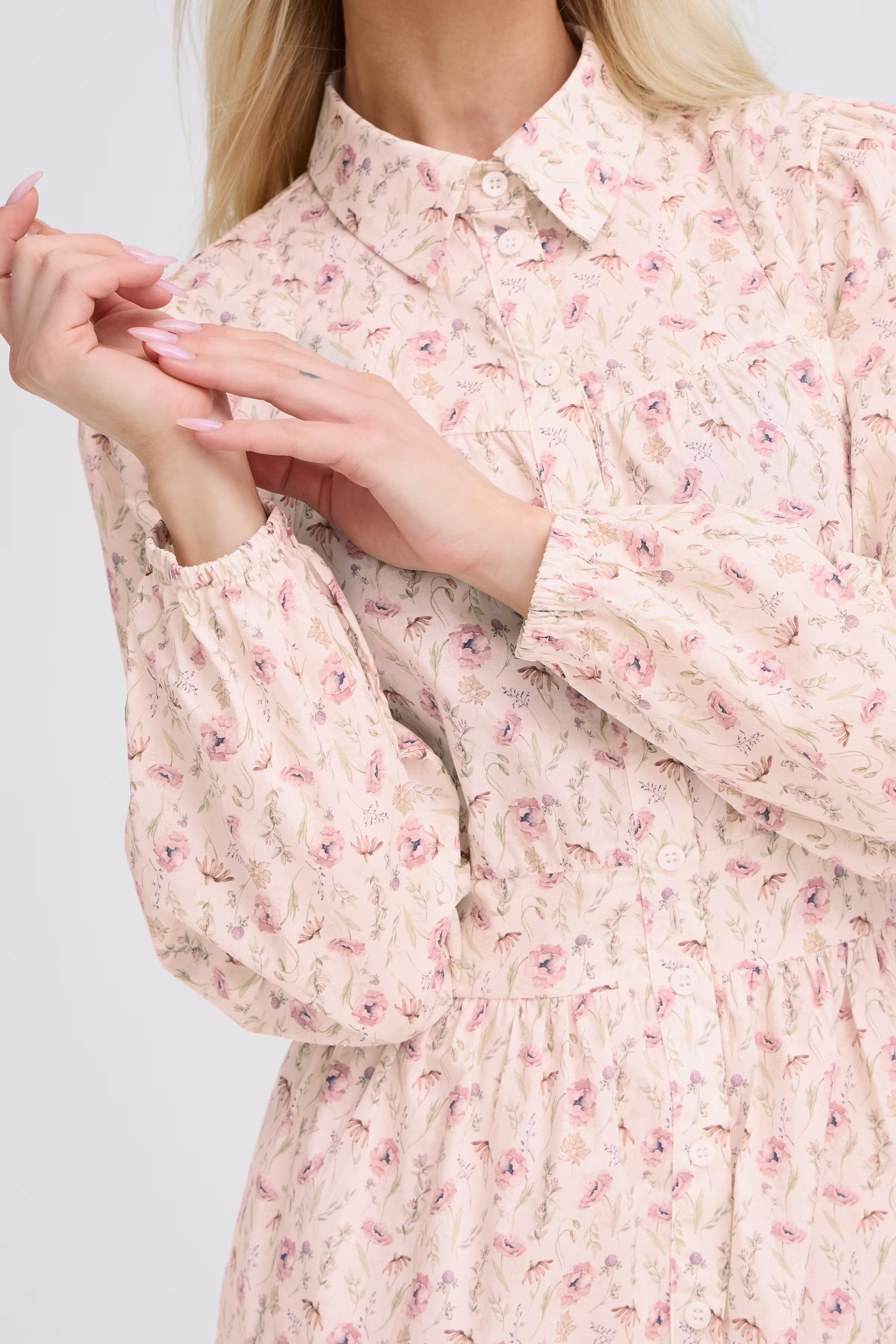 BYIUANIA Kjole LOOKBOOK DETAIL 20819253-900009886