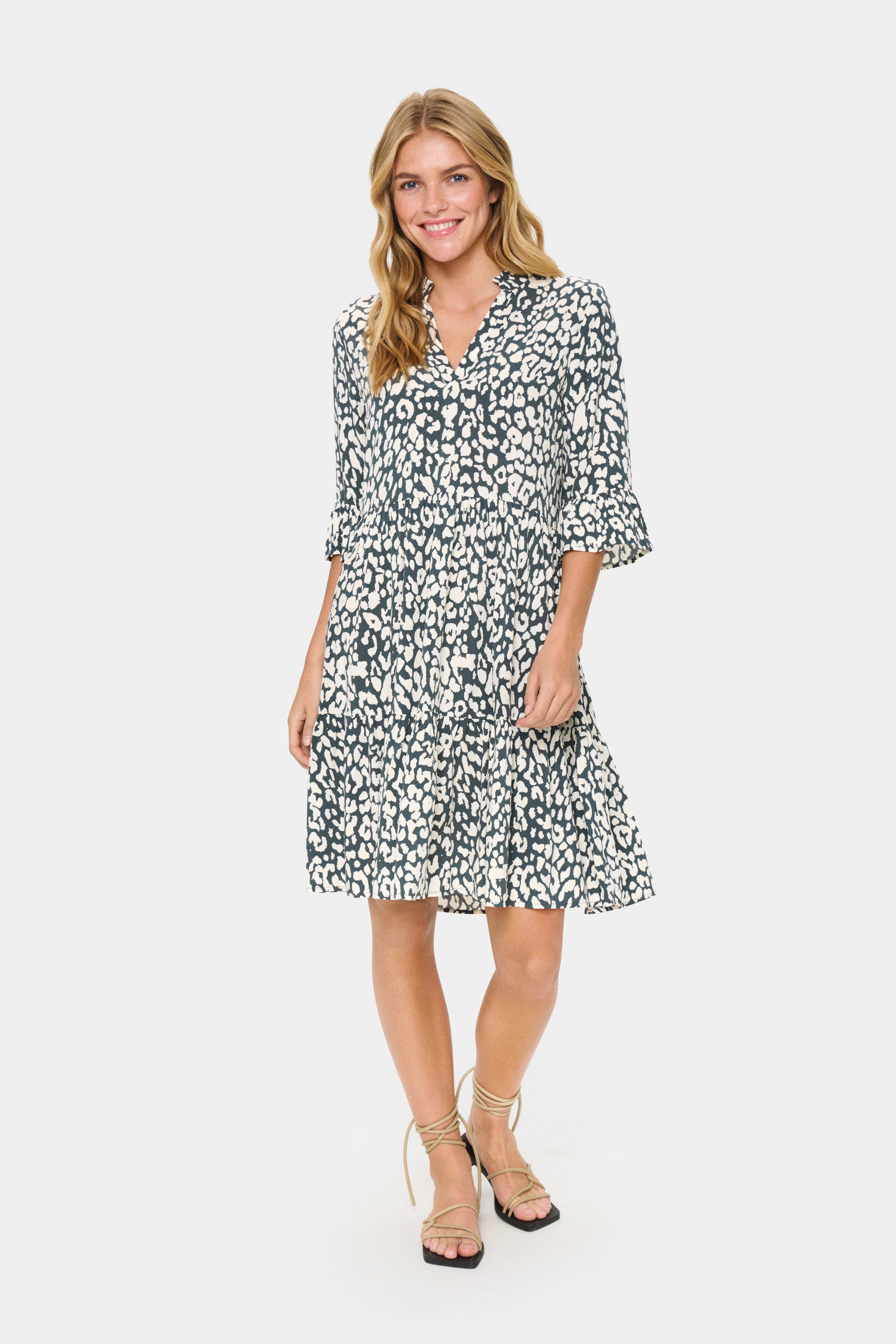 EdaSZ Kleid LOOKBOOK FRONT 30510220-304099