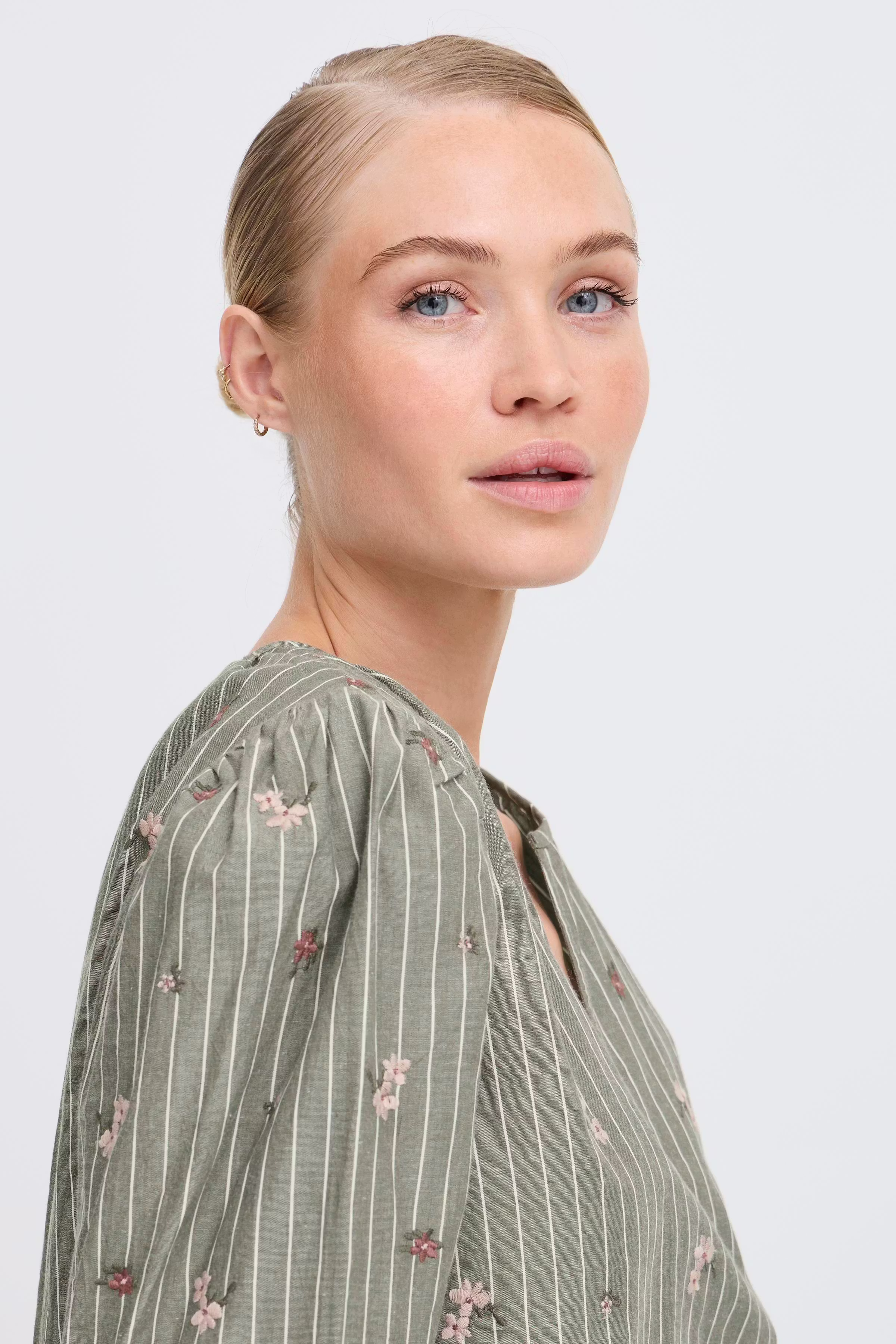 BYFELIPPA Bluse LOOKBOOK DETAIL 20817065-204868