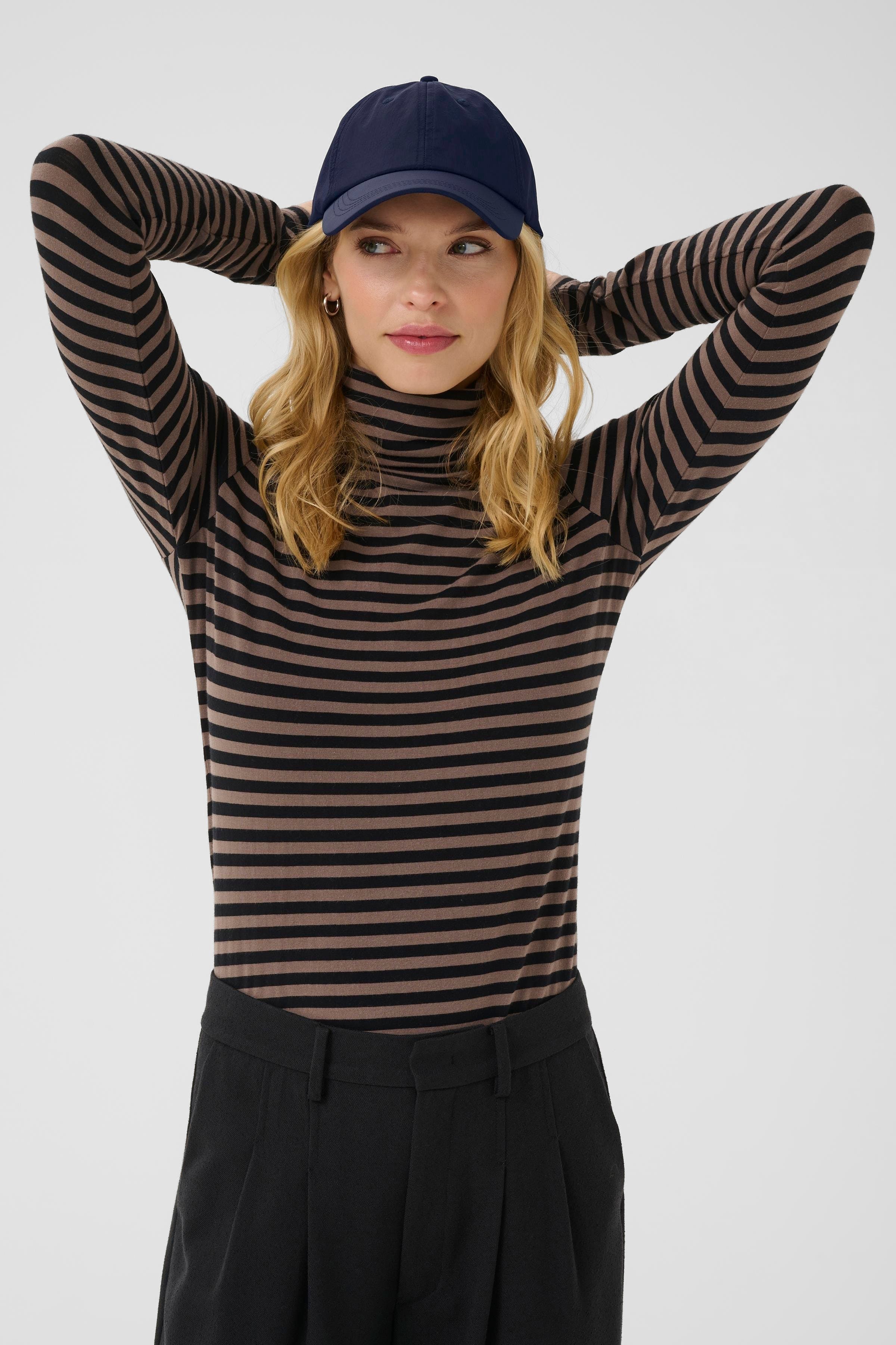 FatanasPW Kasket LOOKBOOK FRONT 30310099-194013