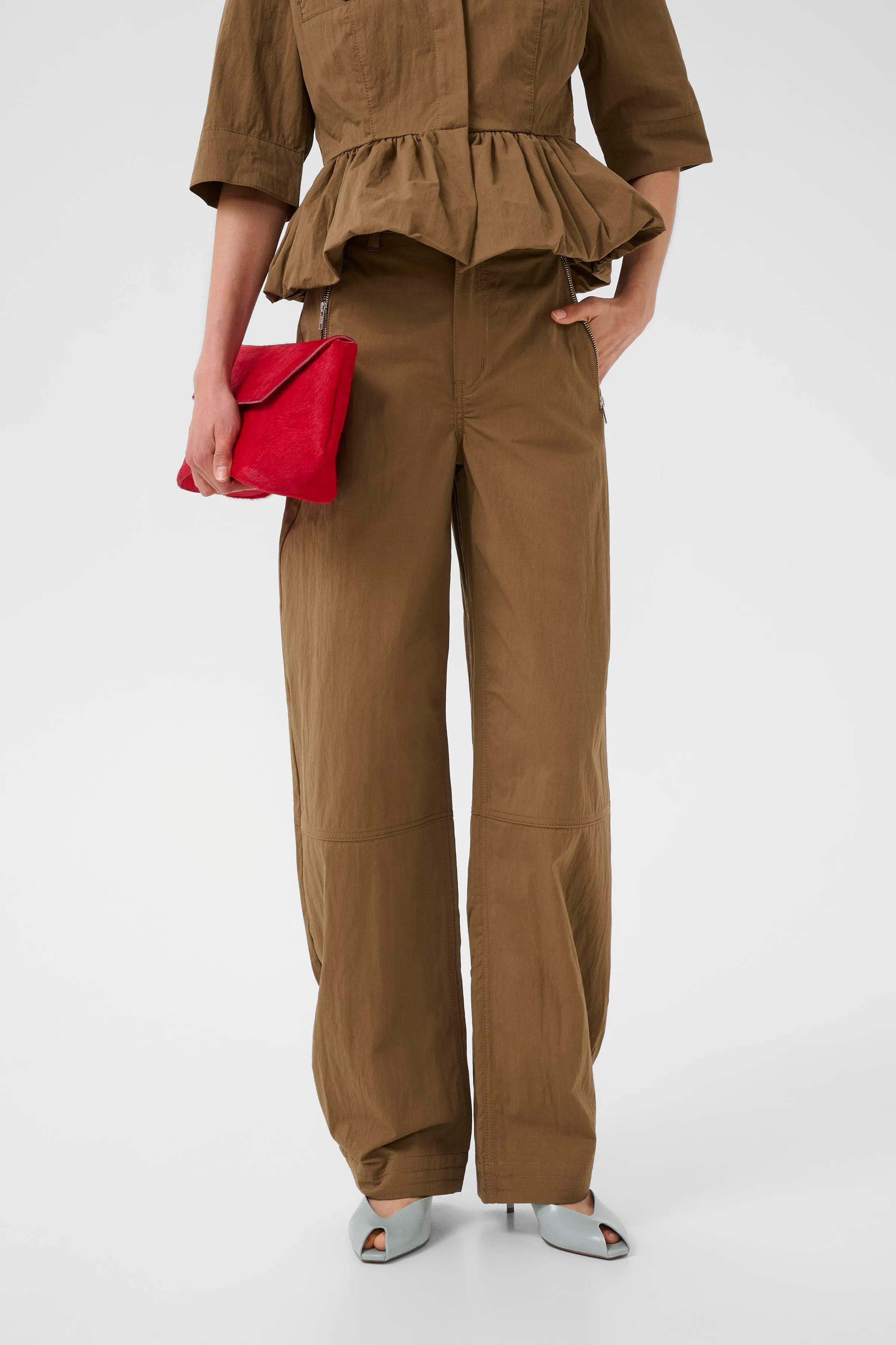 GZzandaya Trousers LOOKBOOK FRONT 10911026-181022