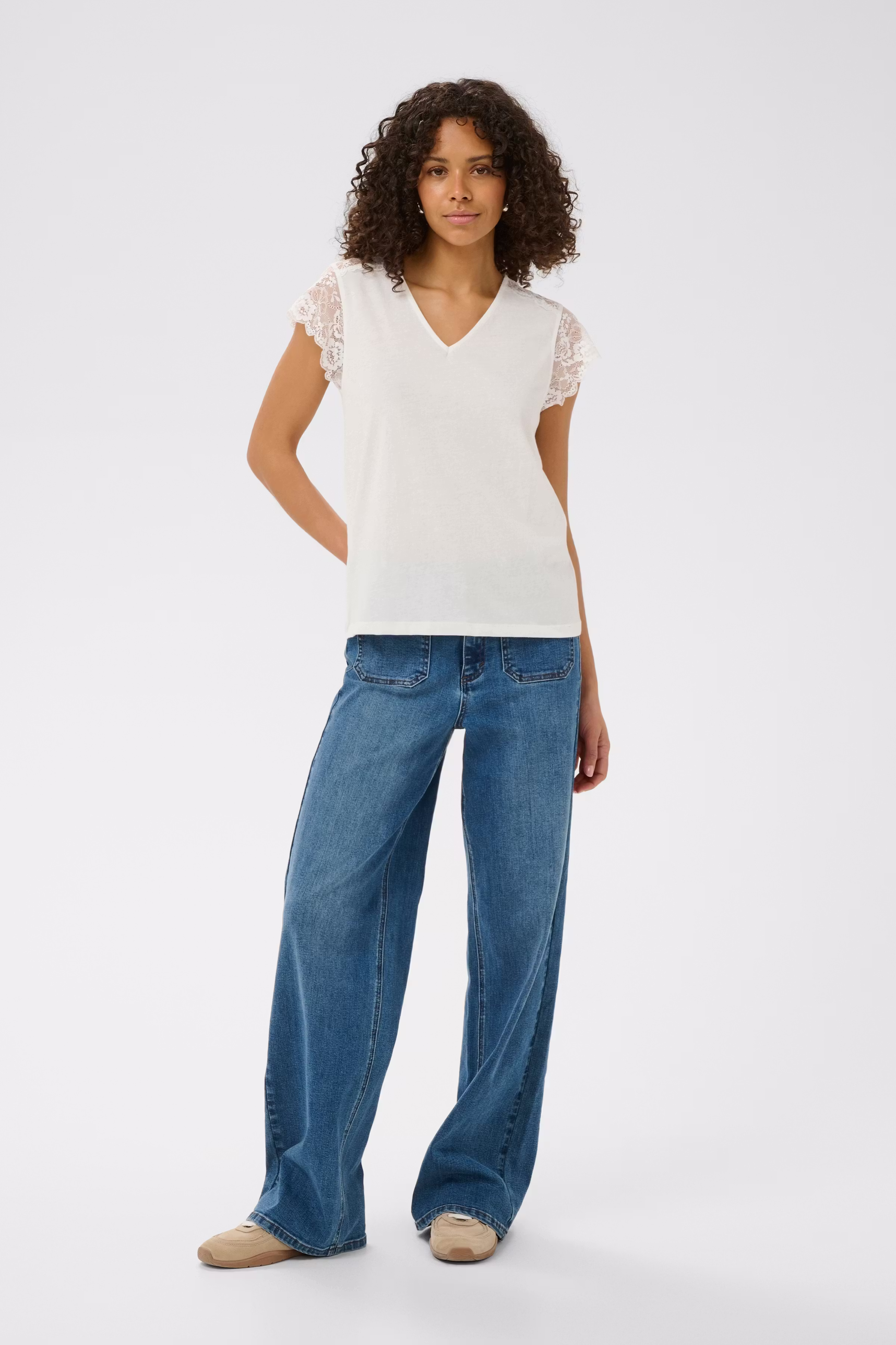 KAolive T-shirt LOOKBOOK FRONT 10512395-110602