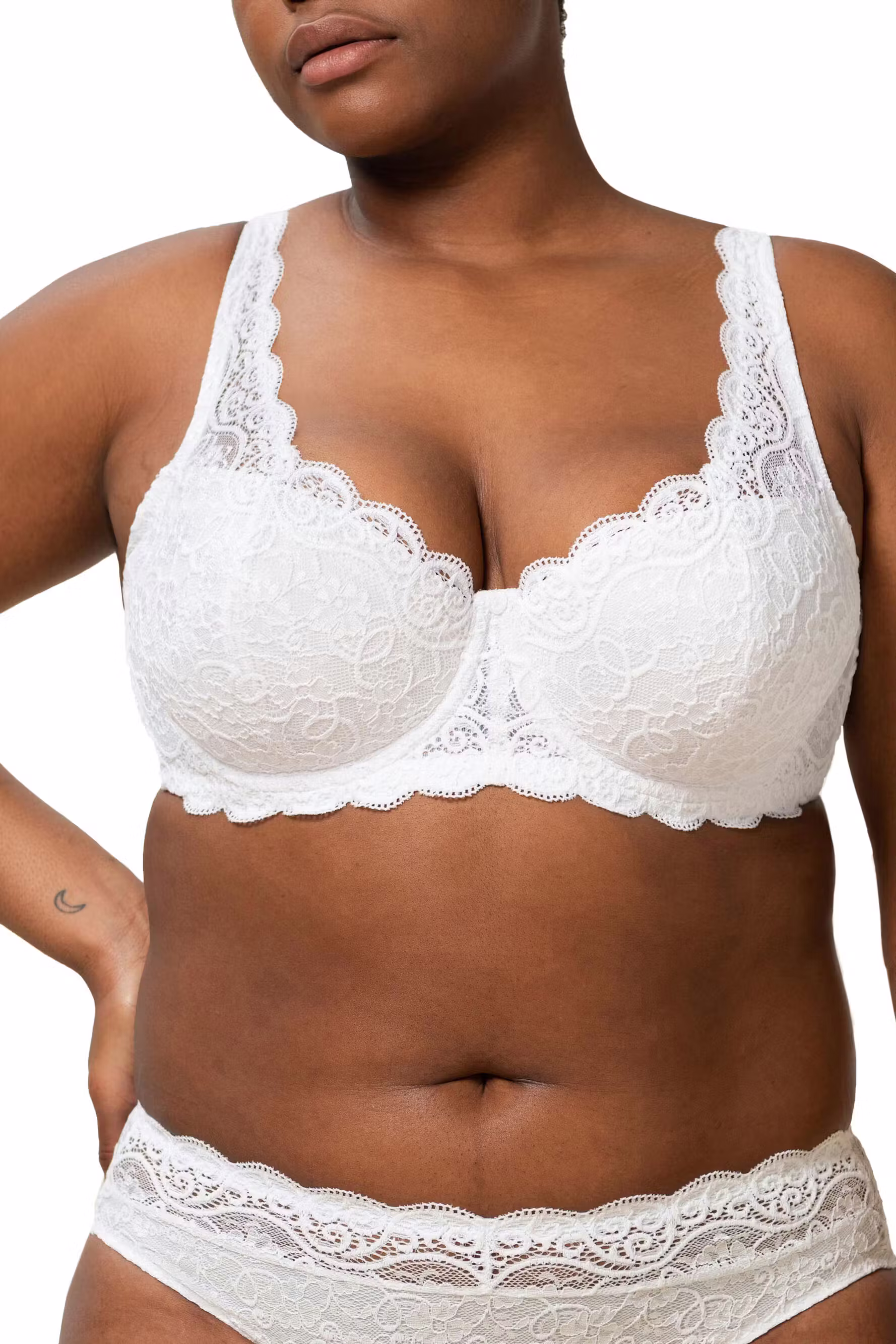 AmouretteWHP Bra LOOKBOOK FRONT 40500280-T0003