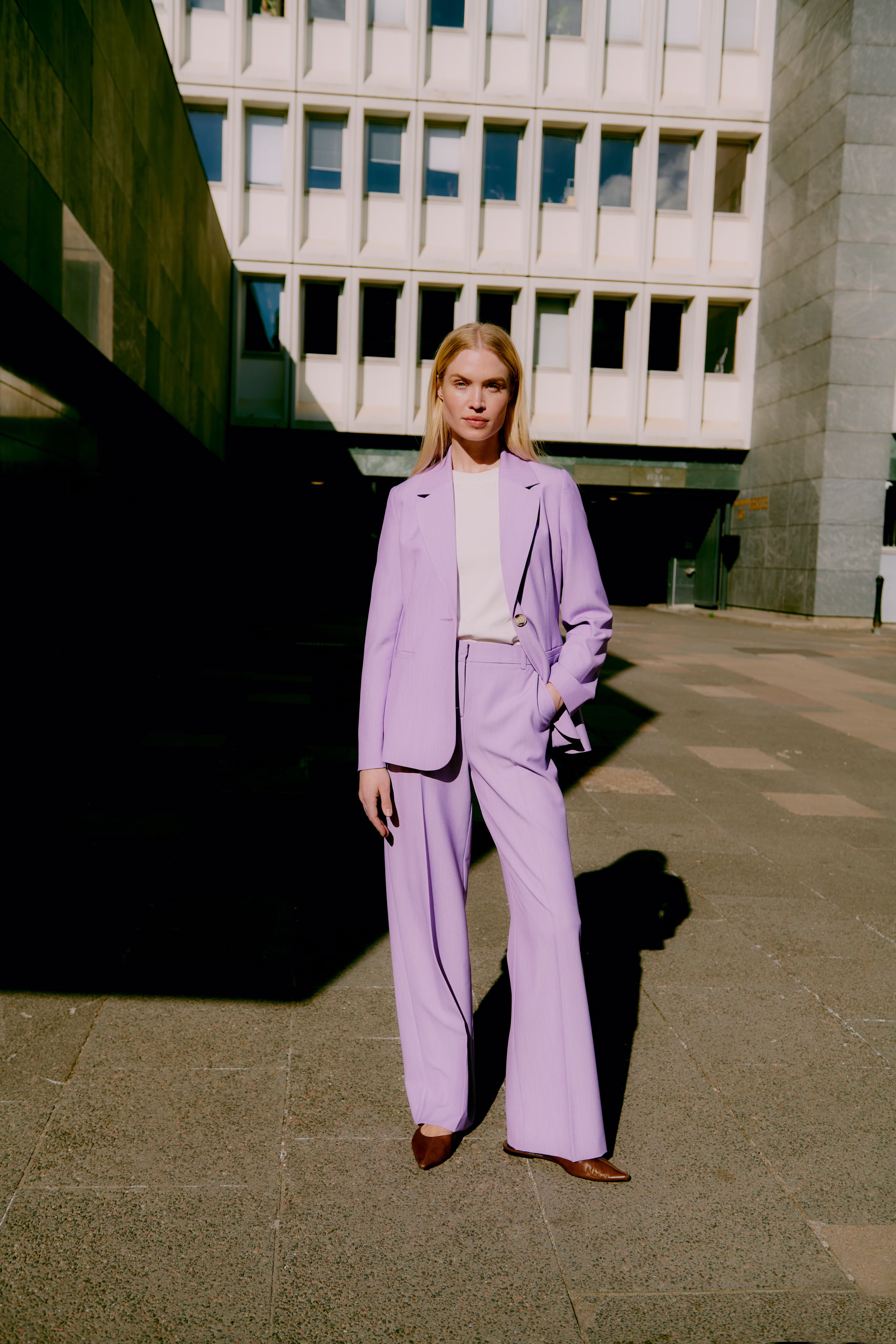 BYTROLLO T-shirt LOCATION NONE 20814444-110601