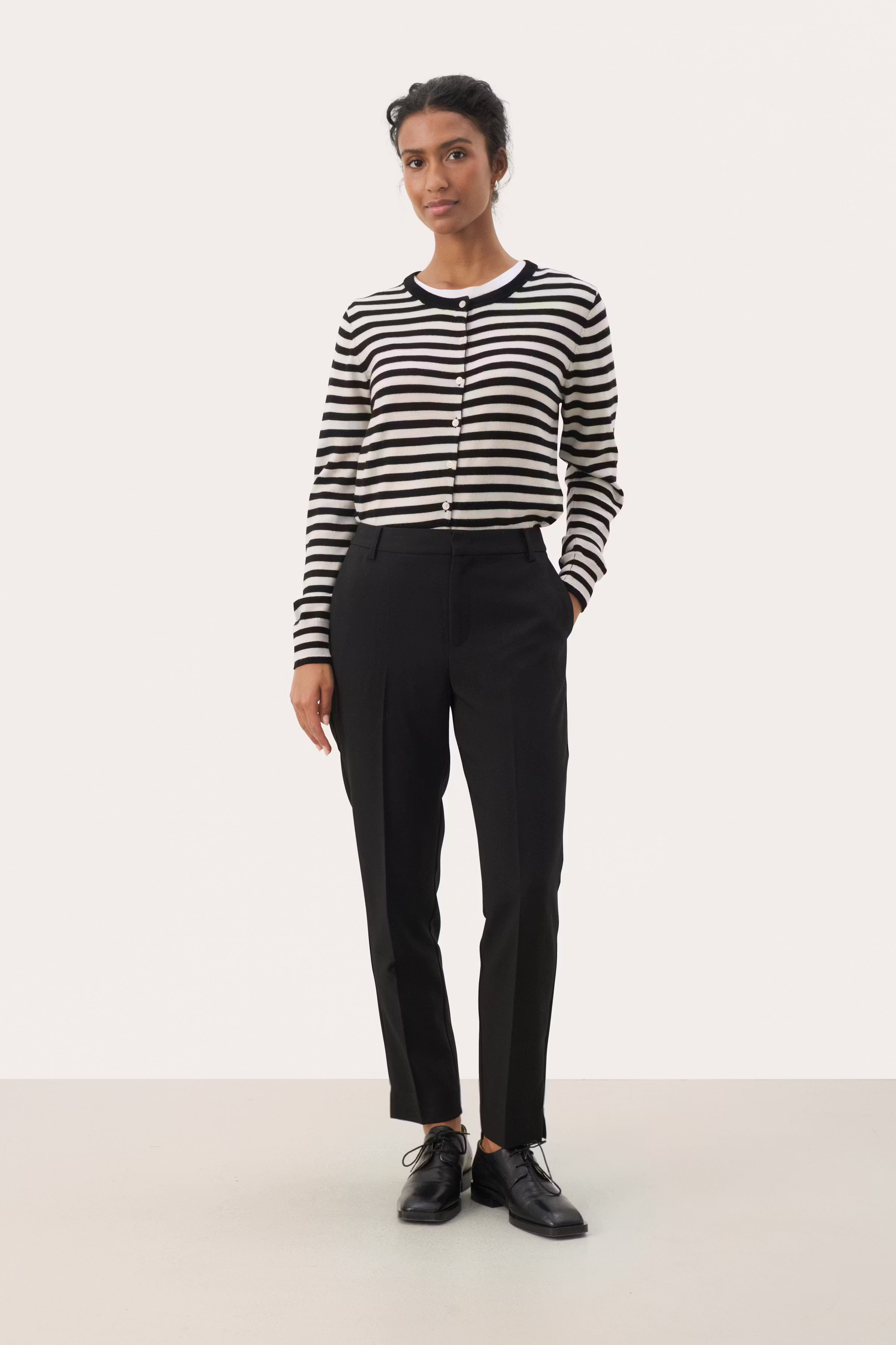 UrbanaPW Trousers LOOKBOOK FRONT 30308262-194008