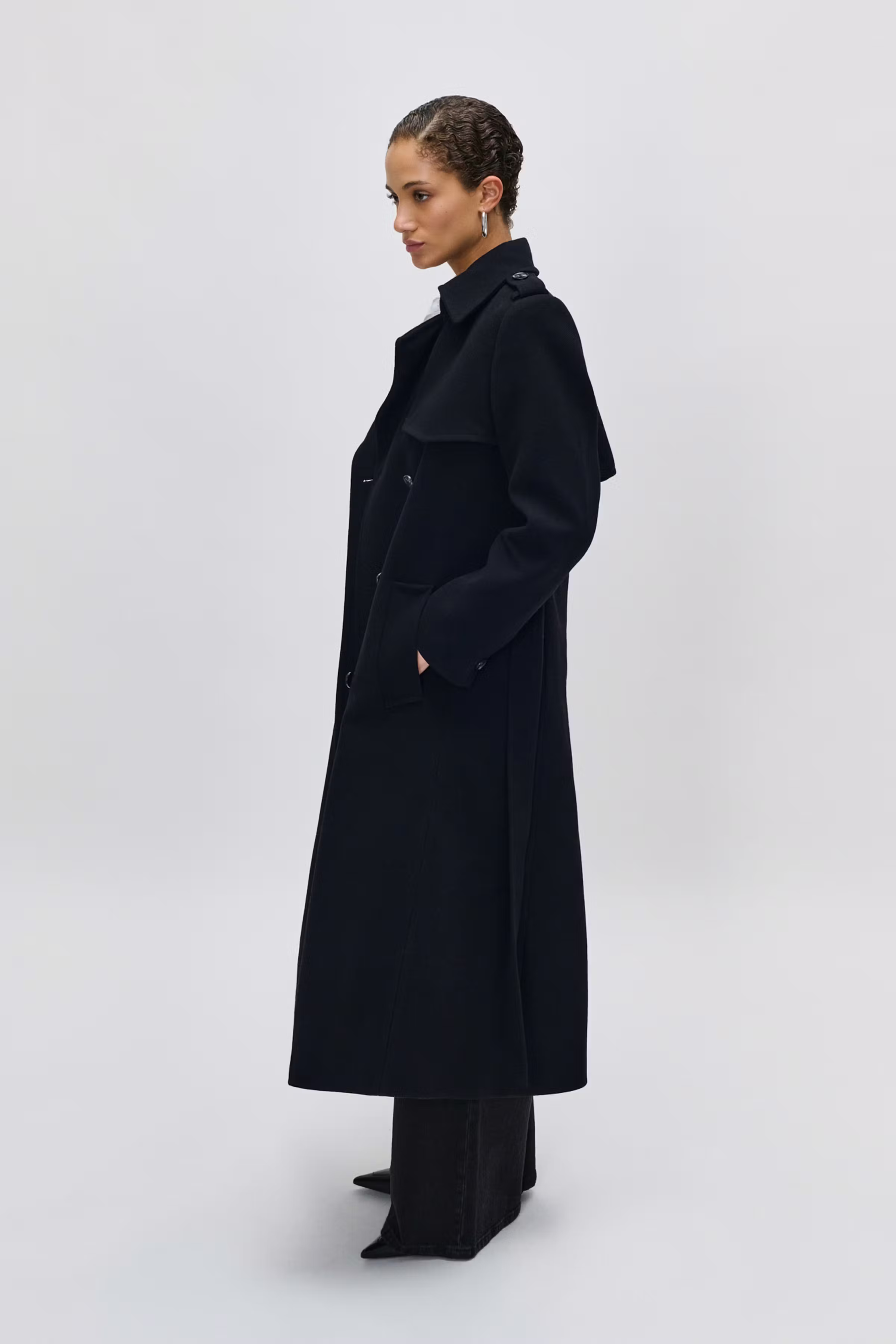 CHARLOTTE ANN COAT LOOKBOOK FRONT 30600567-BL900