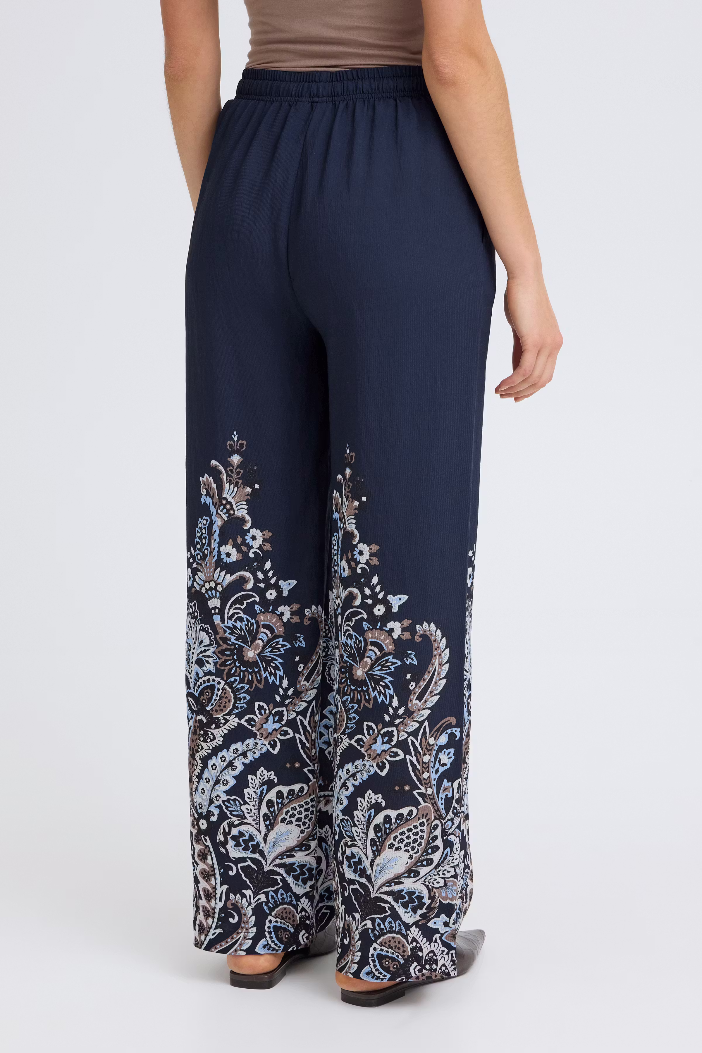 FRADARA Hose LOOKBOOK BACK 20617732-900010609