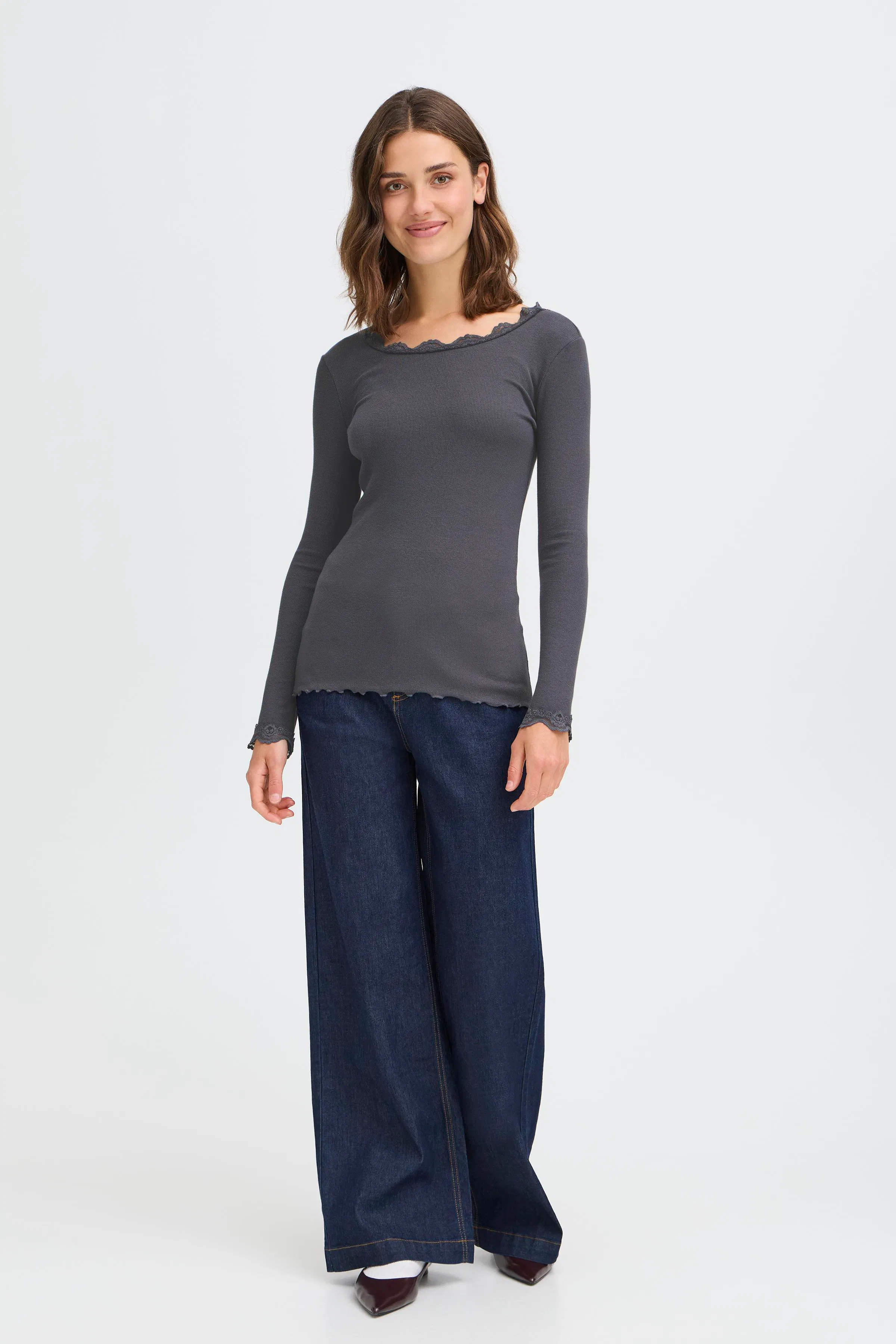 FRHIZAMOND T-shirt LOOKBOOK FRONT 20607461-190203
