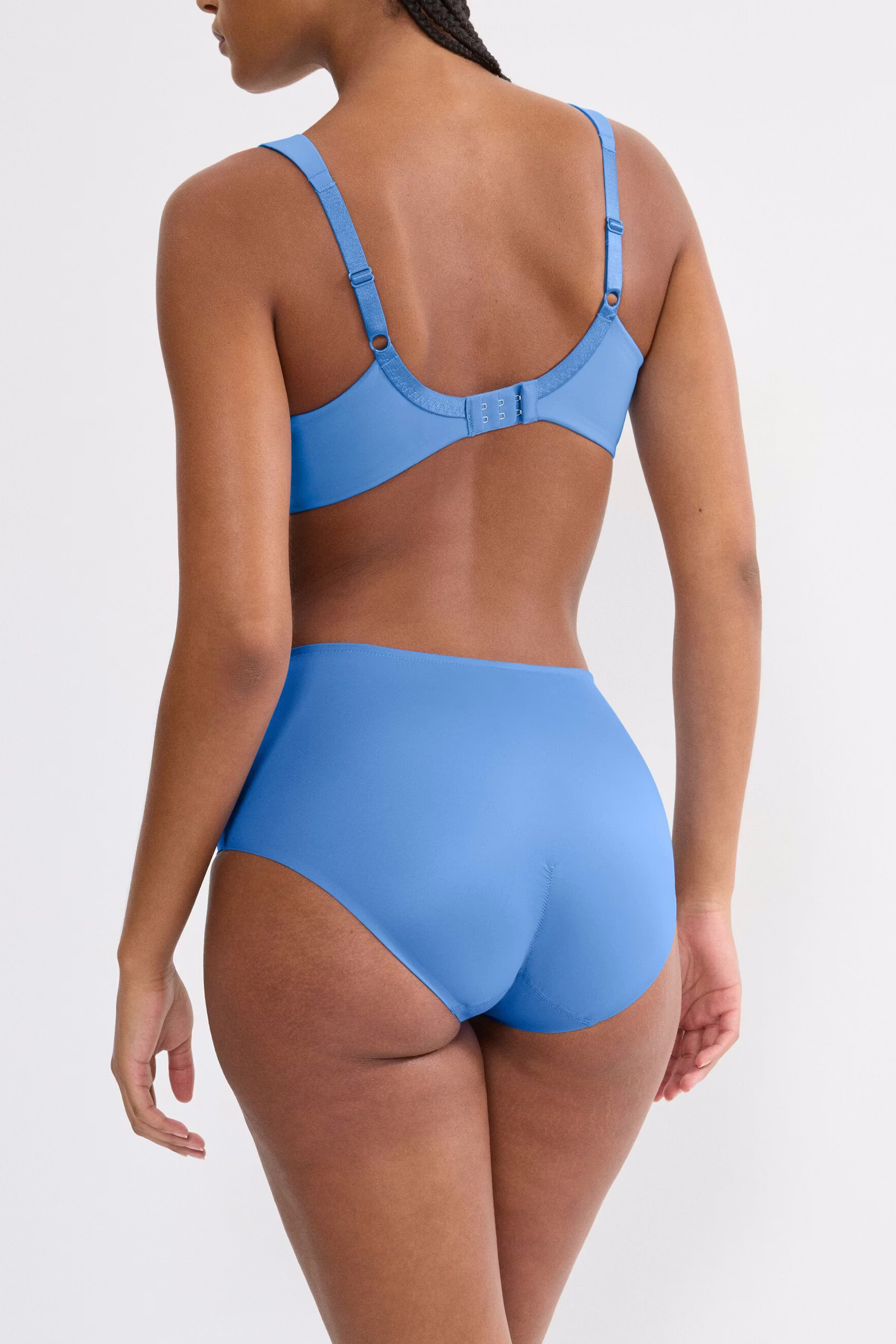 TrueShape Panties LOOKBOOK BACK 40500261-T005J