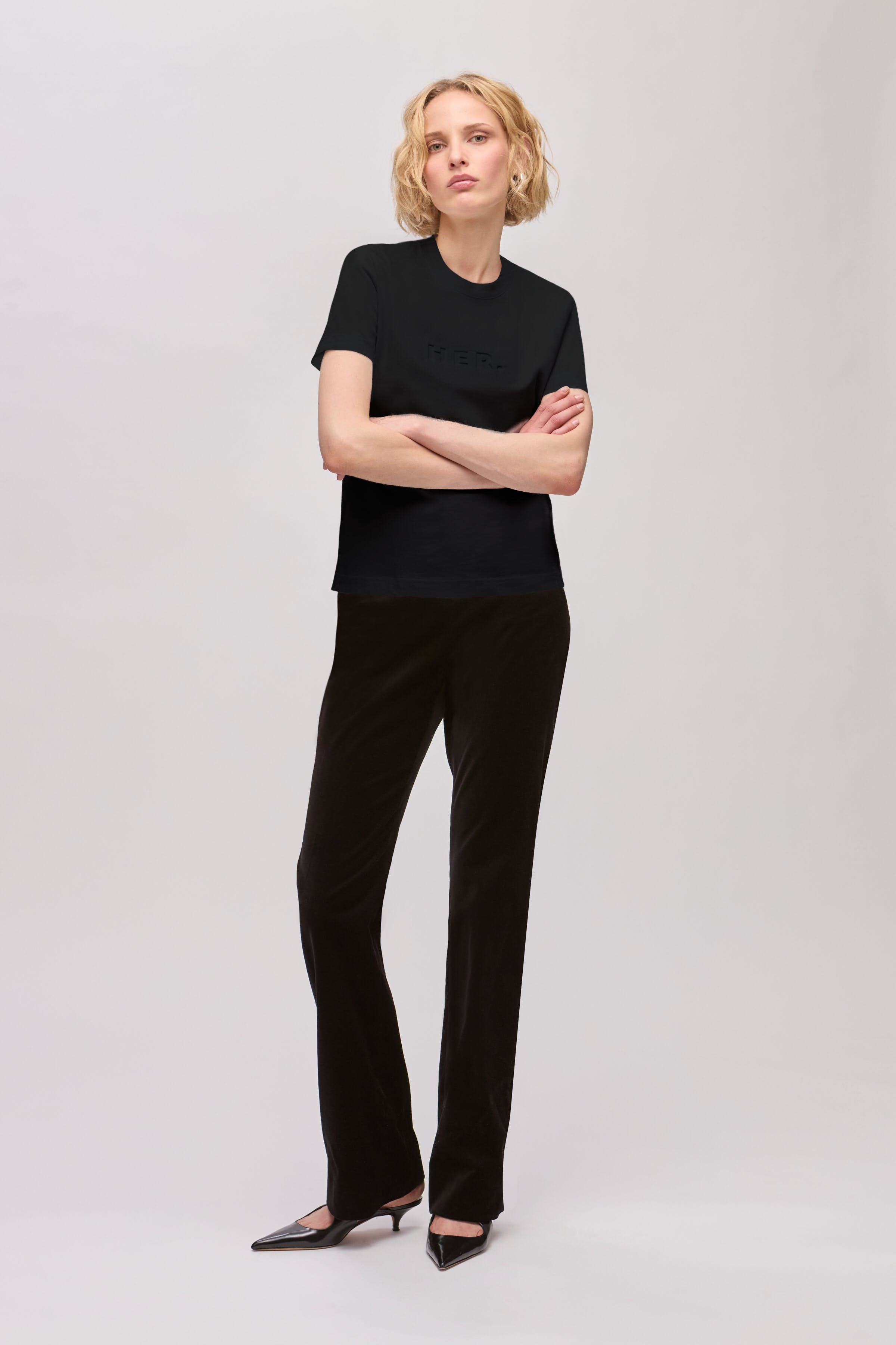 IOFenix T-shirt LOOKBOOK FRONT 30600791-BK999