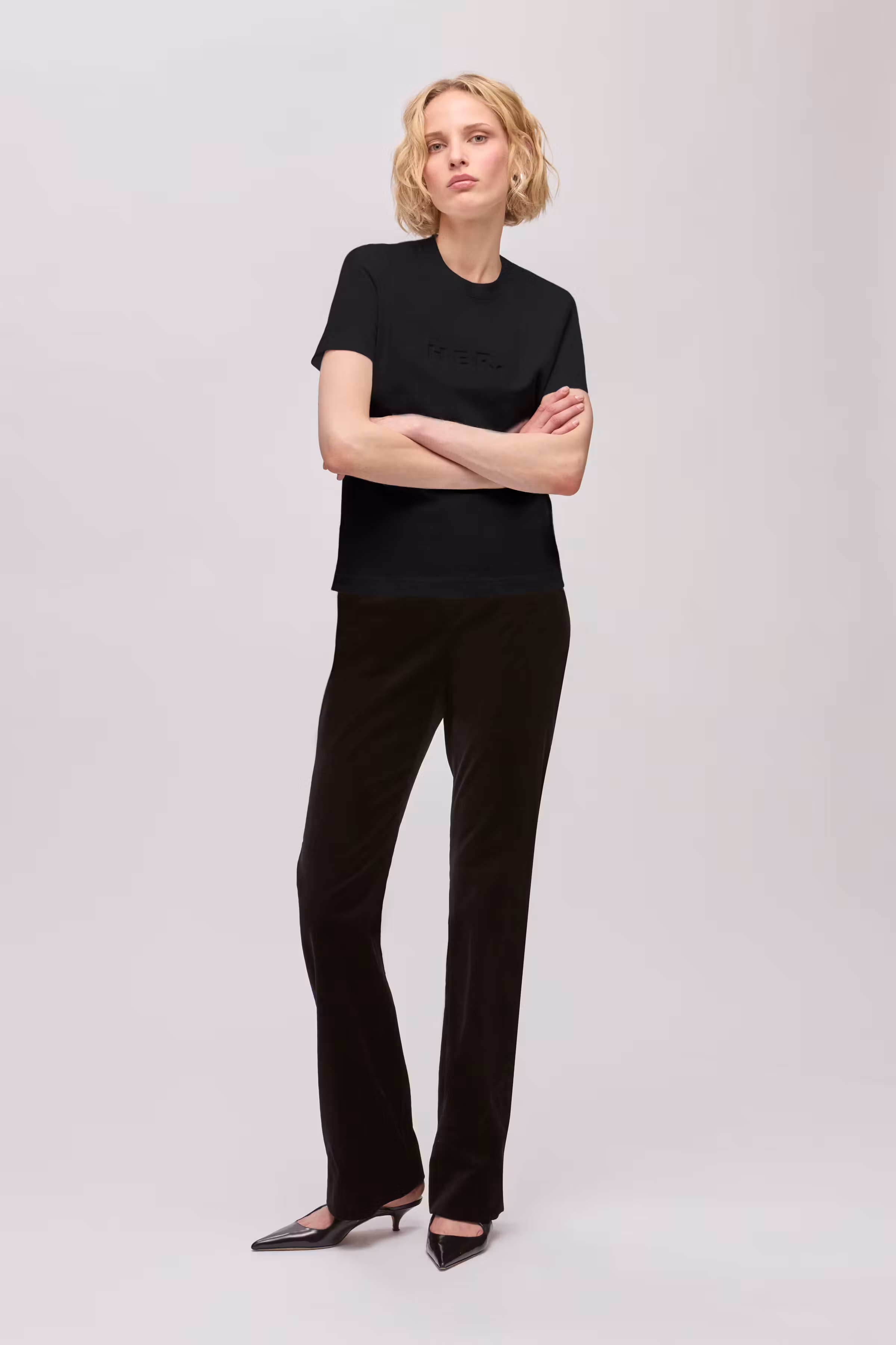 IOFenix T-shirt LOOKBOOK FRONT 30600791-BK999