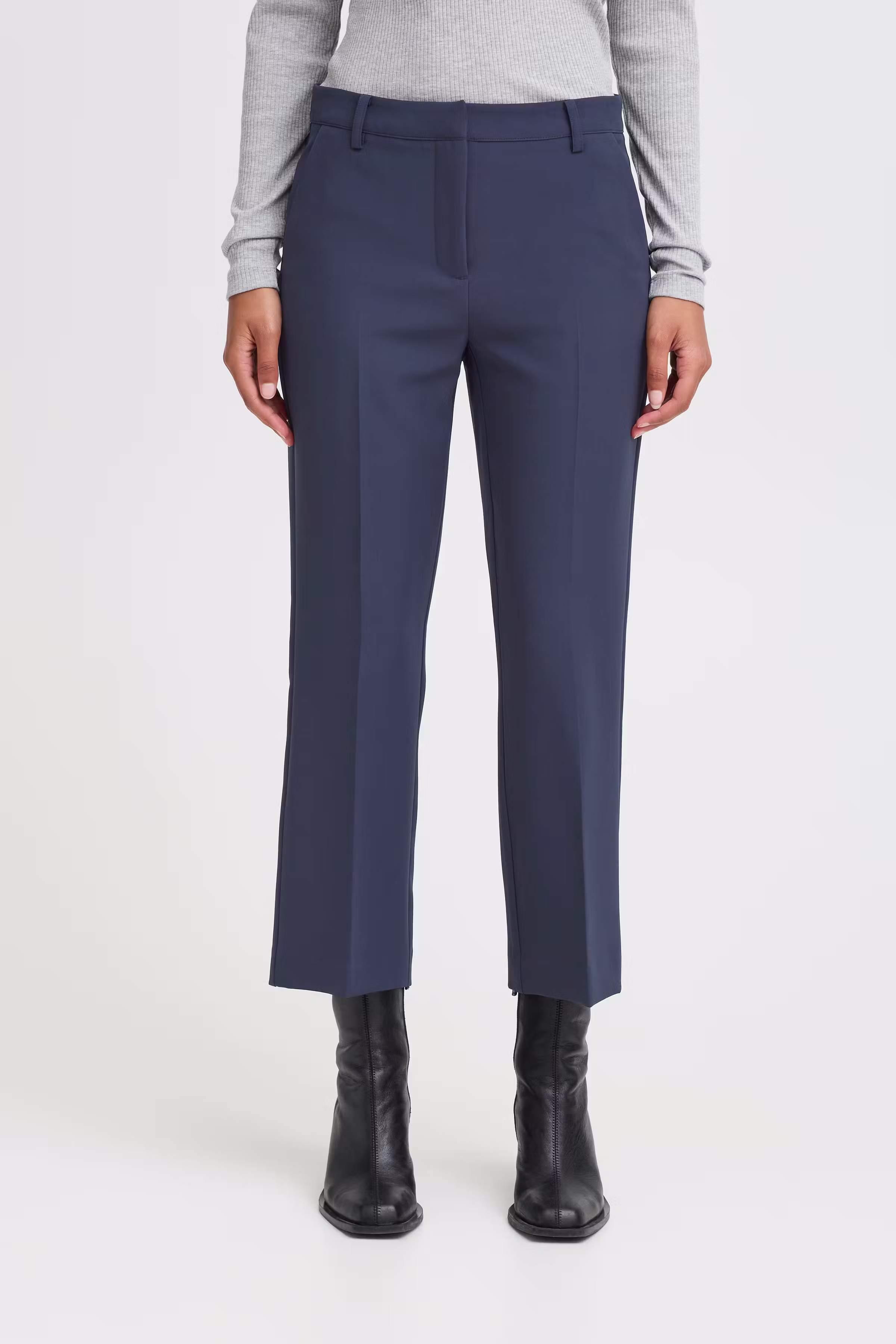 IHLEXI Byxor LOOKBOOK FRONT 20111214-194013