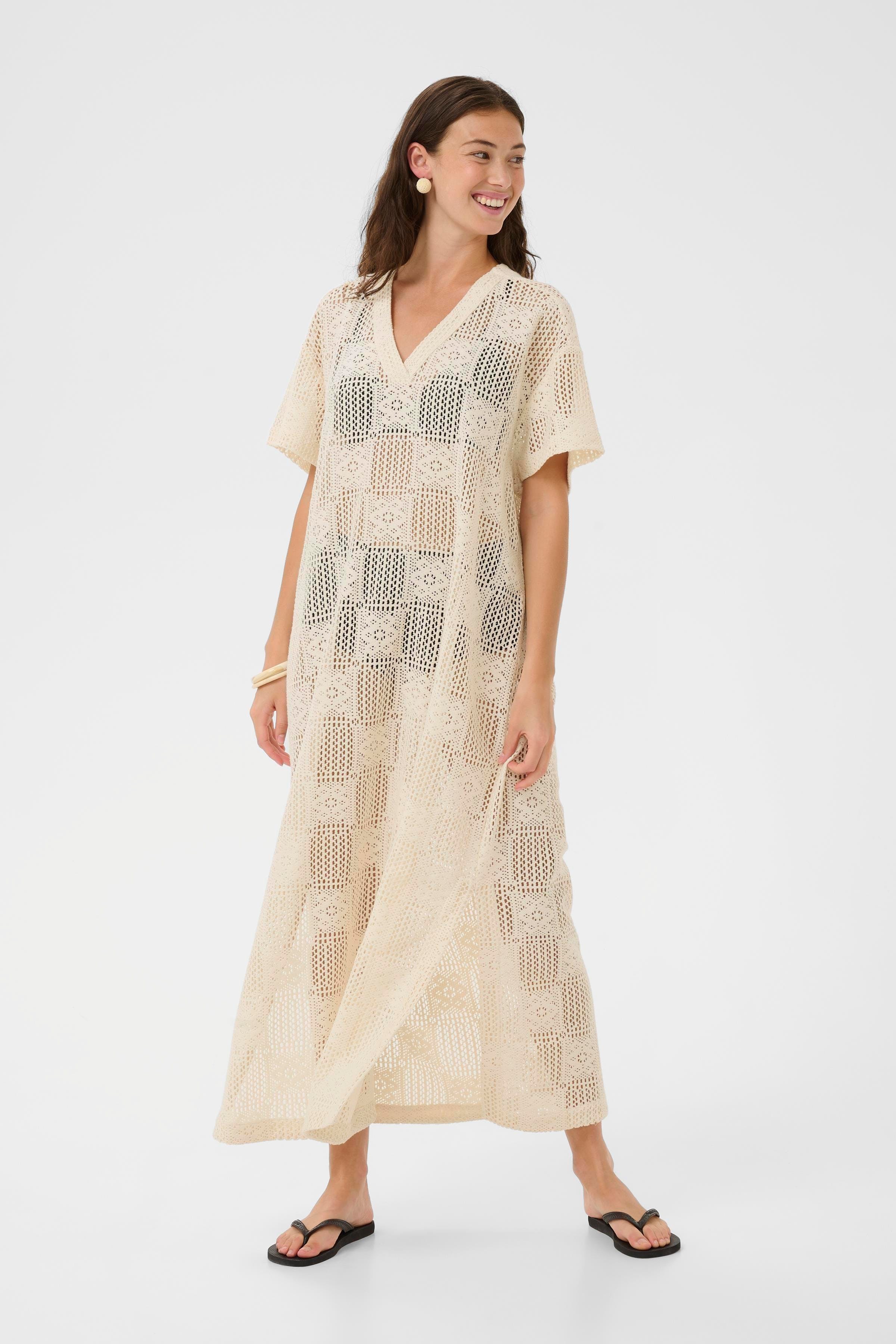 CUconsta Kjole LOOKBOOK FRONT 50113039-120304