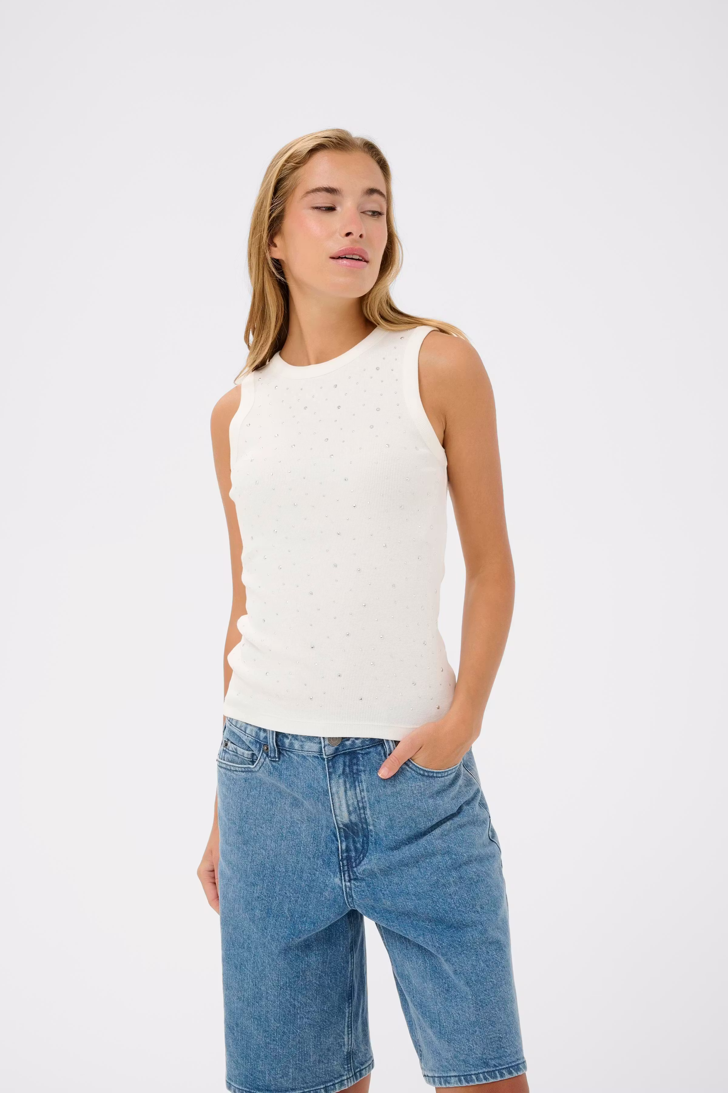 KAcarna Top LOOKBOOK FRONT 10510590-110602