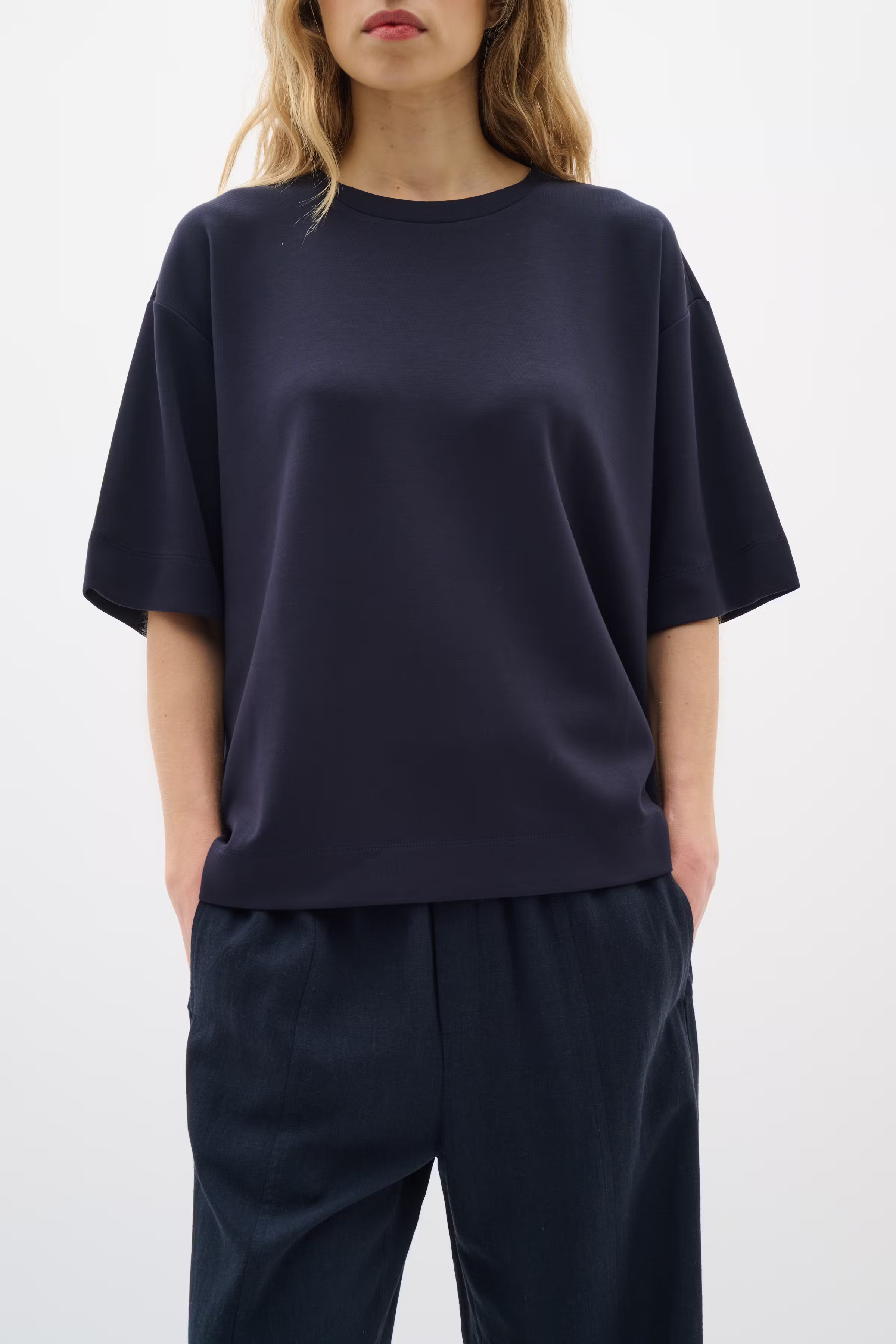 PannieIW Oversize T-shirt LOOKBOOK DETAIL 30109225-300005