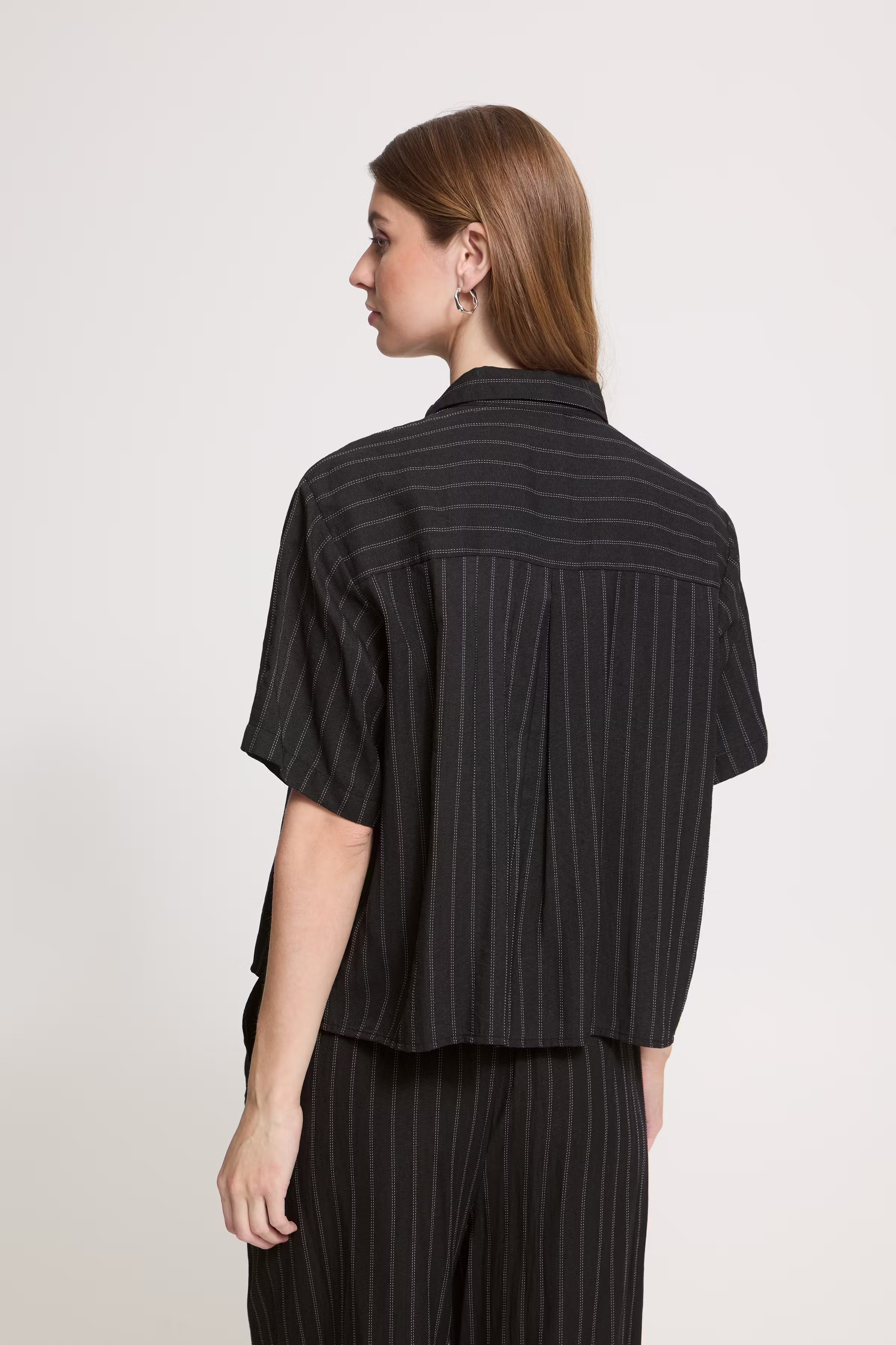 IHFIENNA Skjorta LOOKBOOK BACK 20126159-900008688