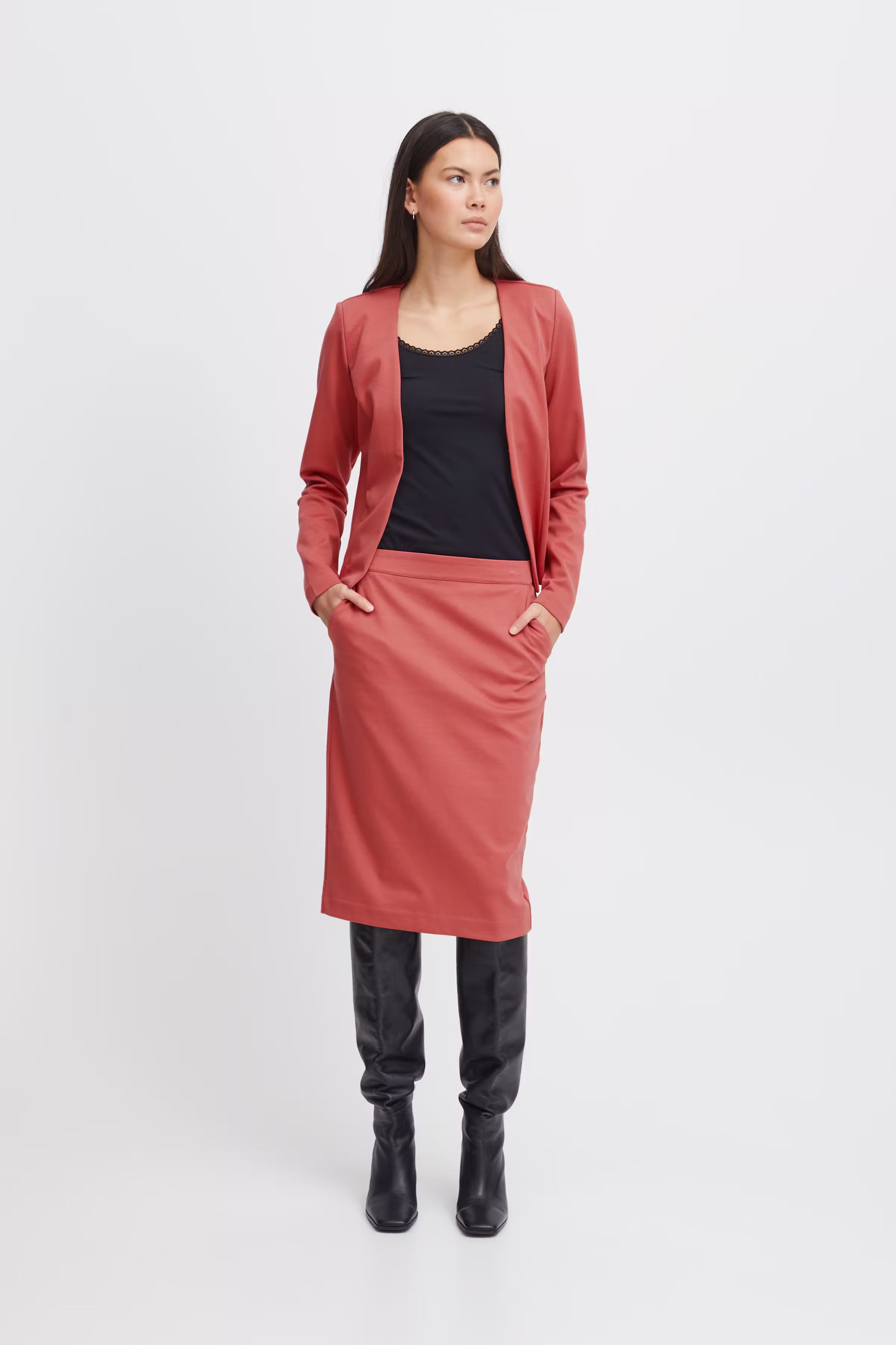 IHKATE Skirt LOOKBOOK FRONT 20118160-171537