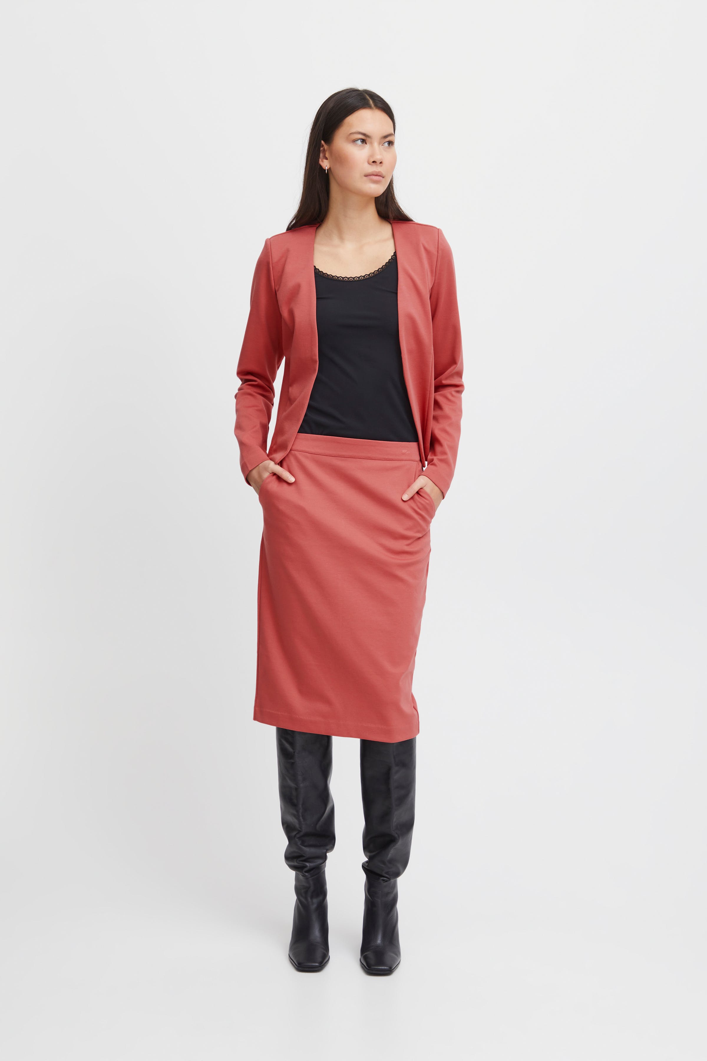 IHKATE Skirt LOOKBOOK FRONT 20118160-171537