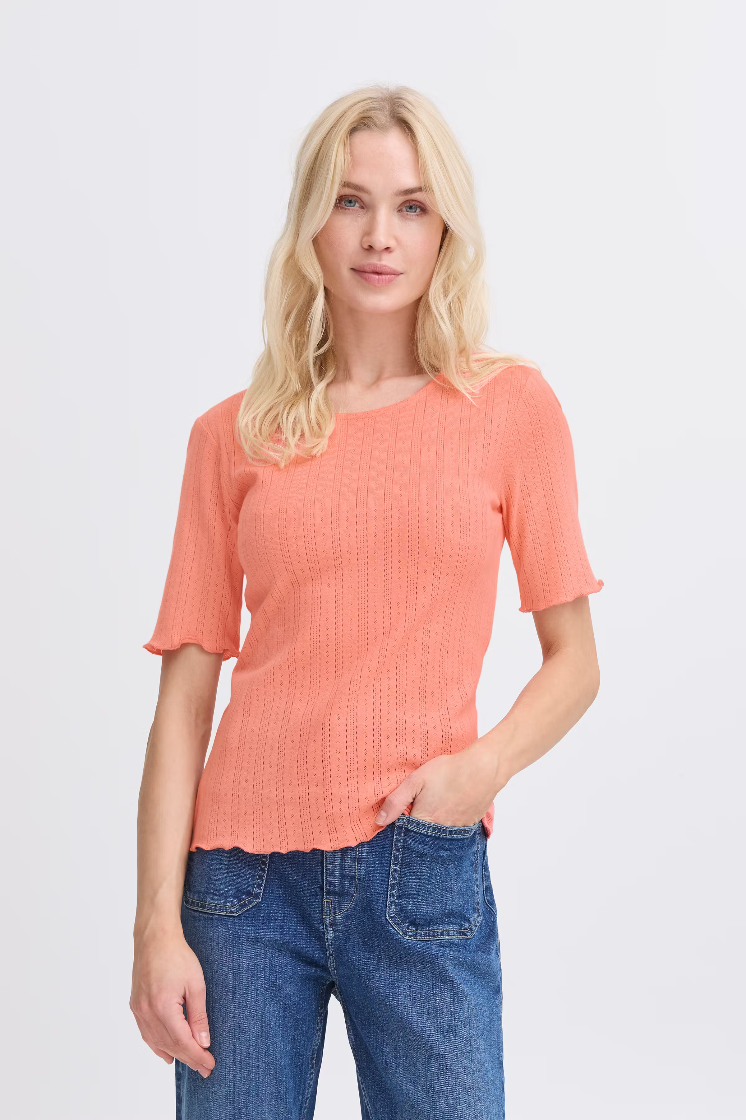 BYUNICA T-shirt LOOKBOOK FRONT 20816896-161632