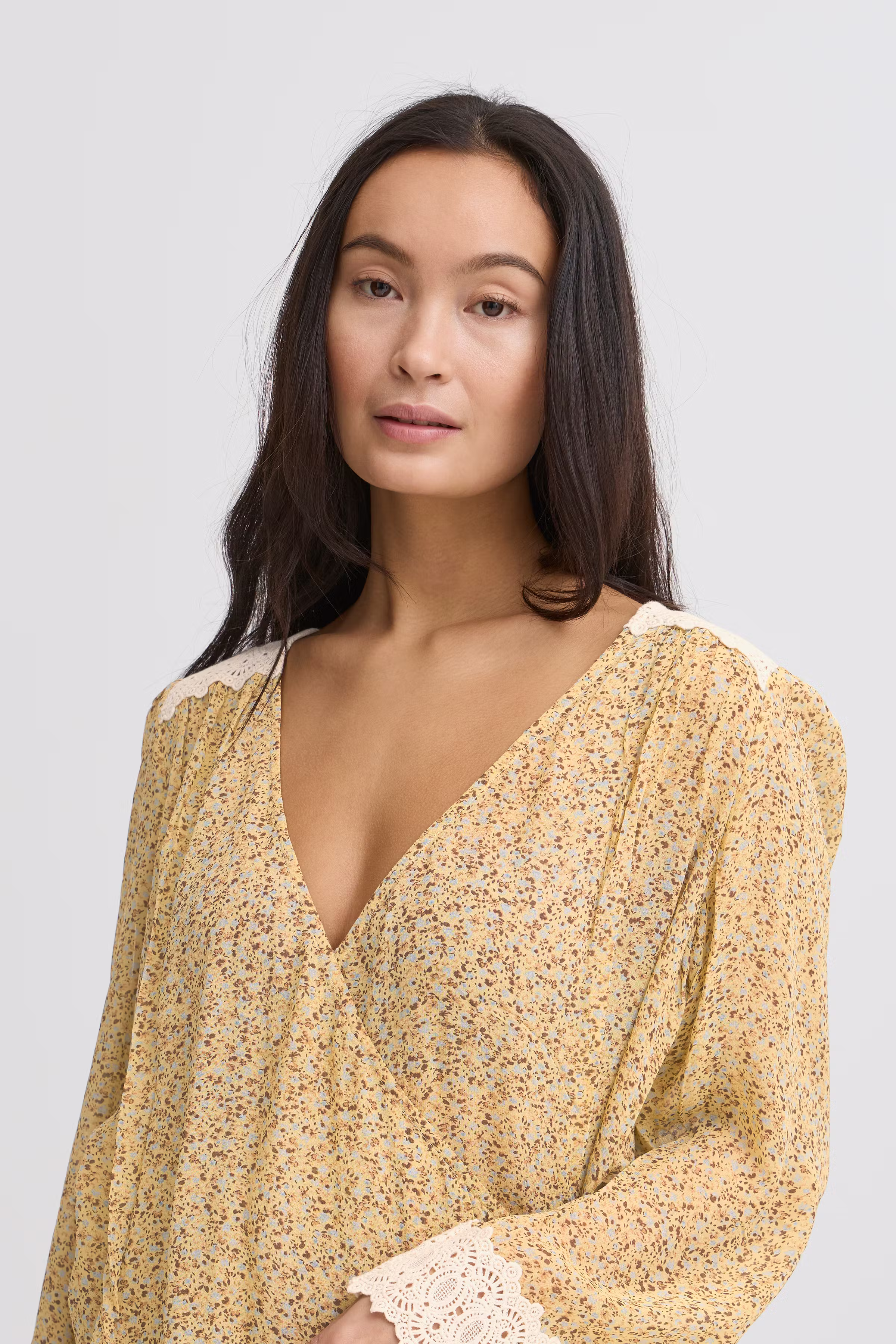 IRKARLA Blouse with long sleeve LOOKBOOK DETAIL 20122641-120826