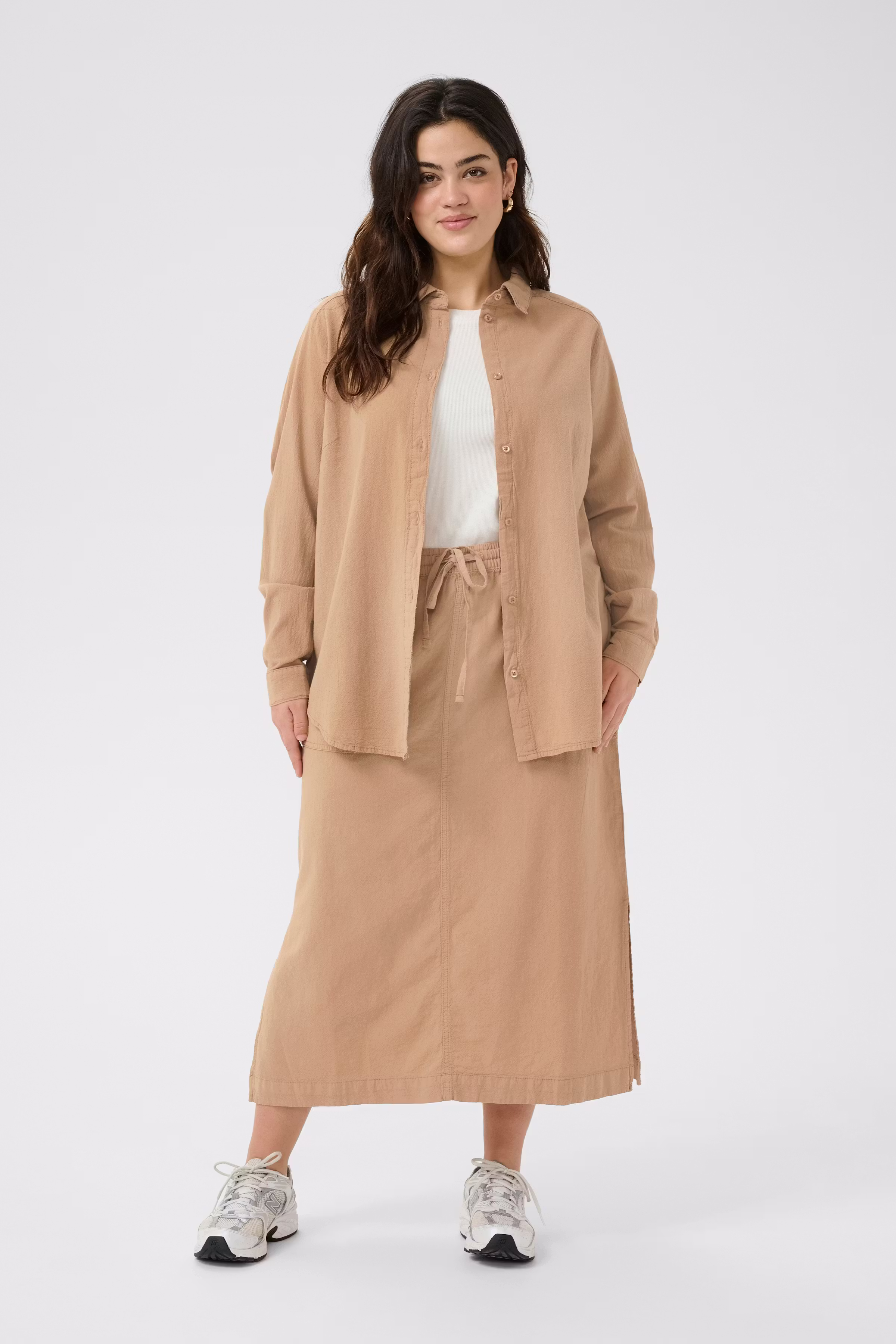 KCnana Skjorta LOOKBOOK FRONT 10583171-101239